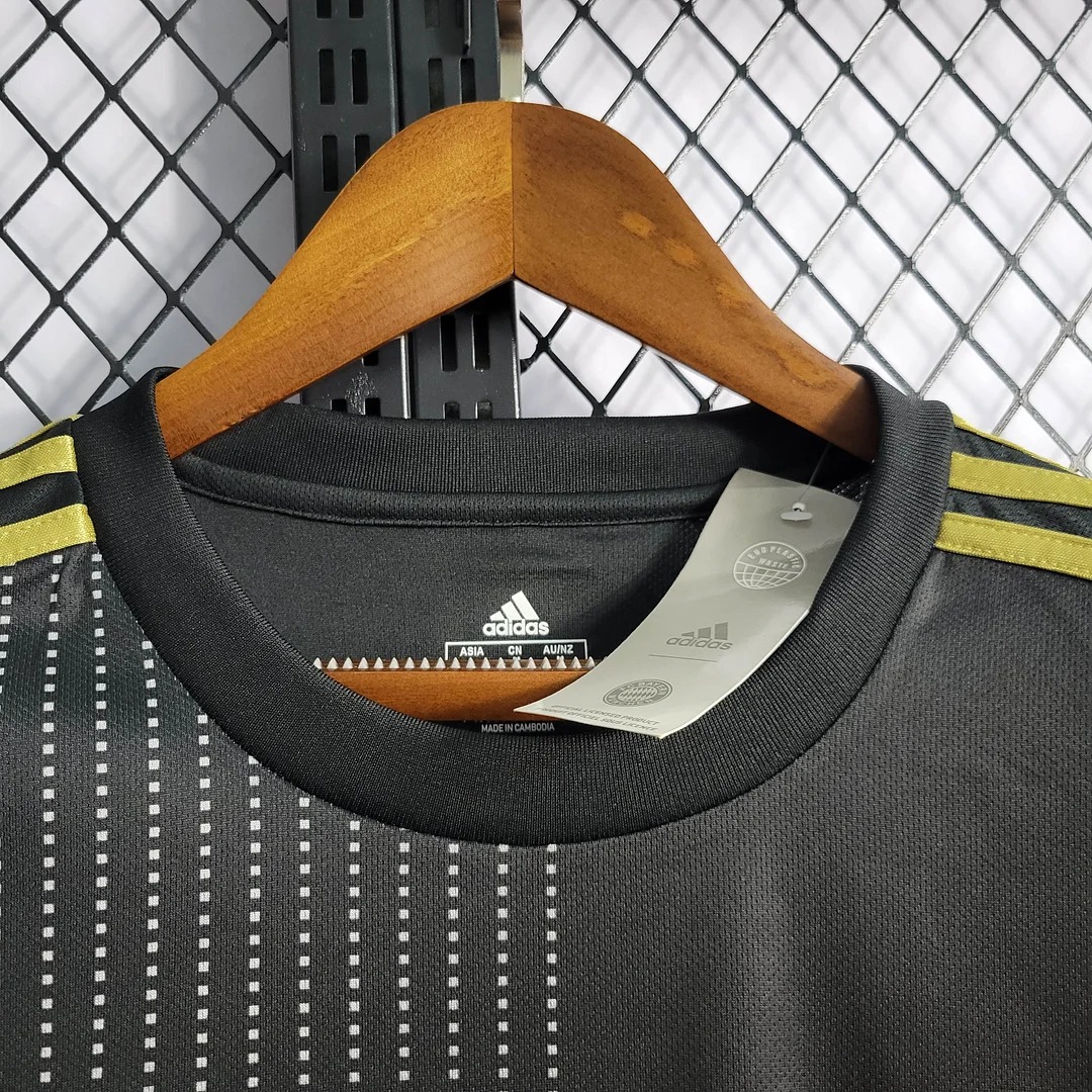 ManixJersey.com | Retro Bayern Munich 21-22 Away Stadium Jersey -Customize Name, Number and Patch | Worldwide Shipping