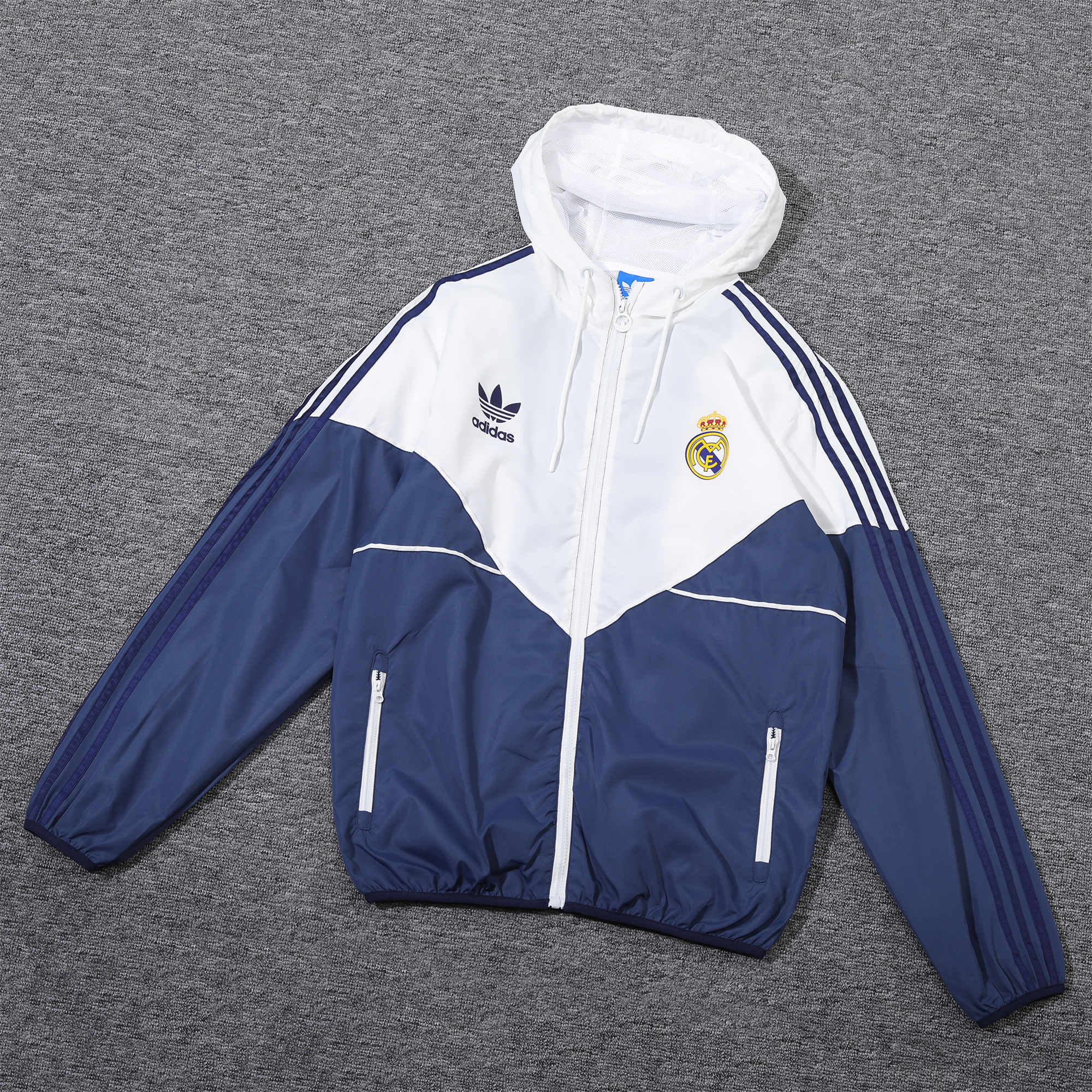 JerseysGala.com | Real Madrid 24-25 White Hooded Windbreaker - Player Version -Customize Name, Number and Patch | Worldwide Shipping