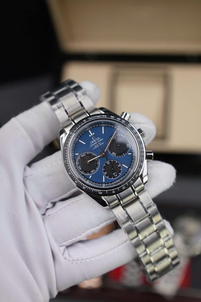 Đồng Hồ Omega Speedmaster Racing Chronograph Replica Cao Cấp Mặt Xanh Dương 40mm (2)
