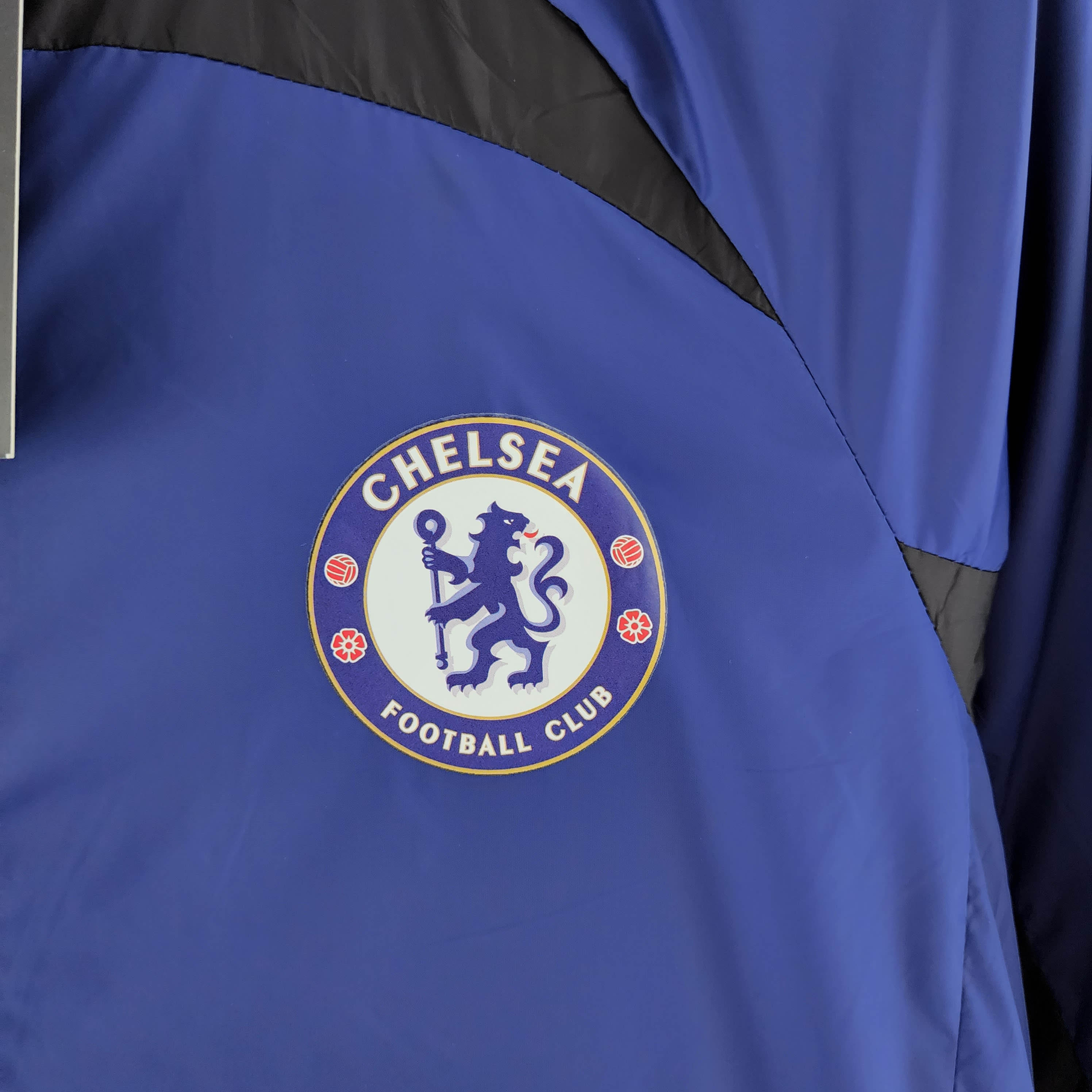 2022 Chelsea Windbreaker Blue Black:football jersey mysite: unitedjerseyfootball 邓江浪:football