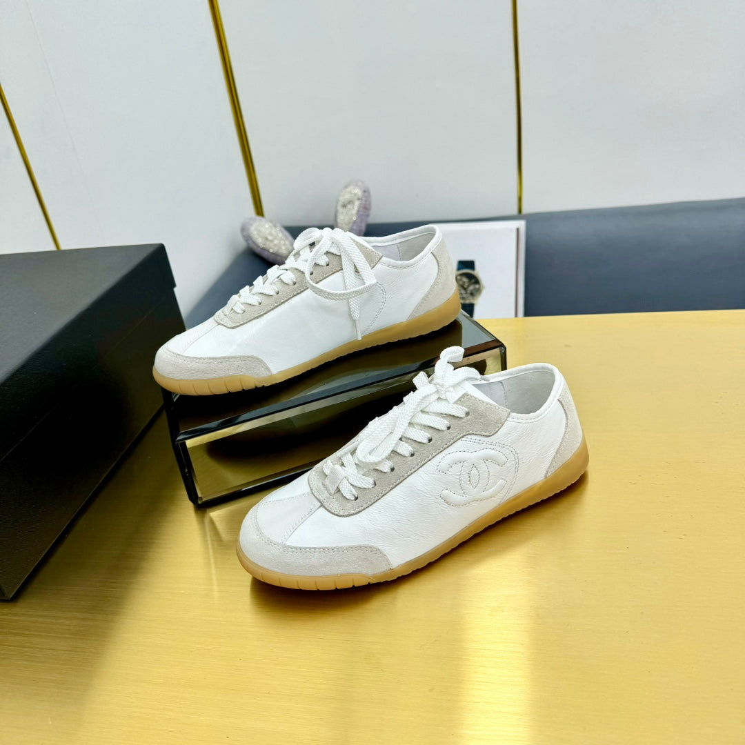 CC SNEAKER IN WHITE CALFSKIN AND SUEDE、mysite、Cacoeks