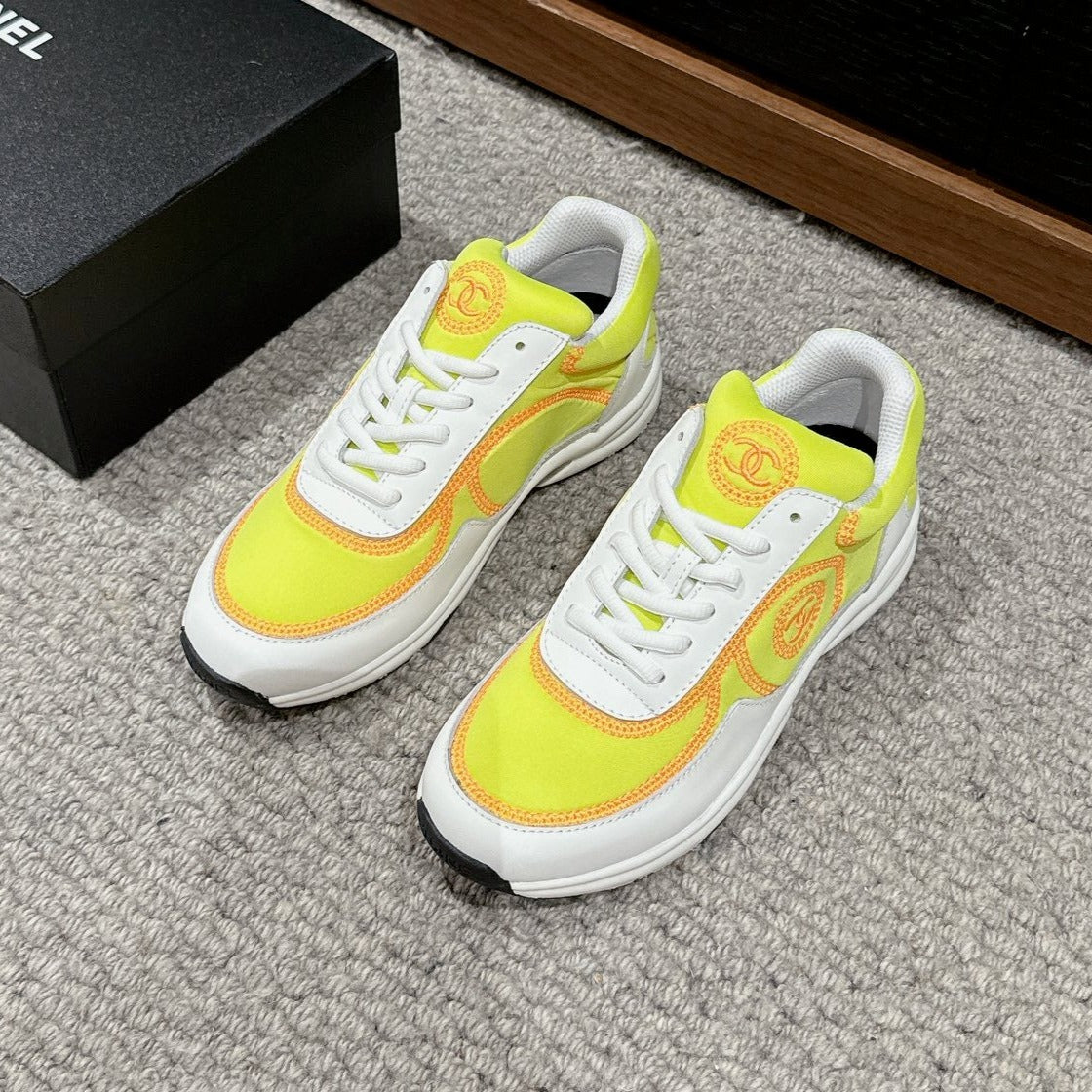 CLASSIC TRAINER IN YELLOW MIX WHITE FABRIC、mysite、Cacoeks