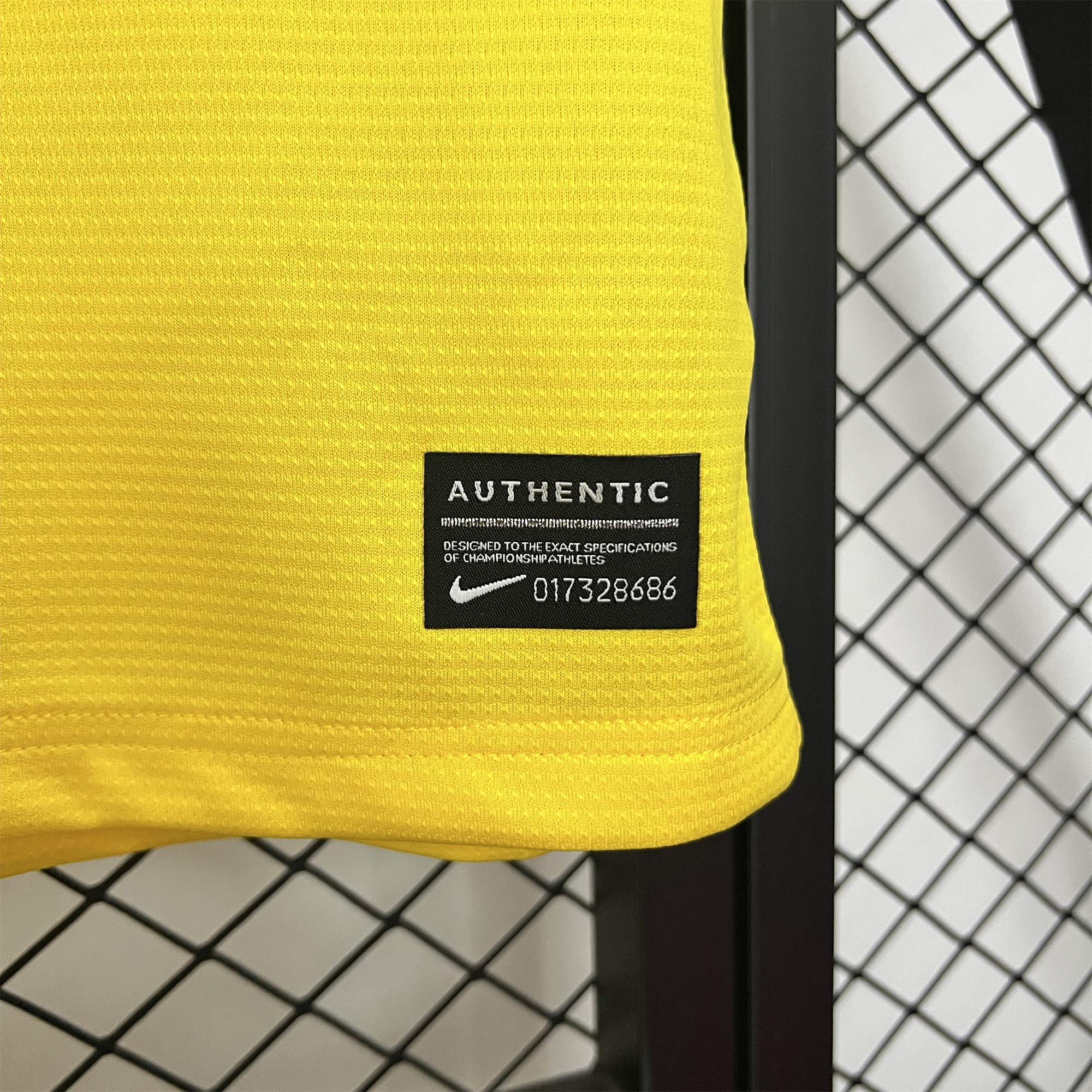 ManixJersey.com | Retro Arsenal 2013-14 Away Jersey -Customize Name, Number and Patch | Worldwide Shipping