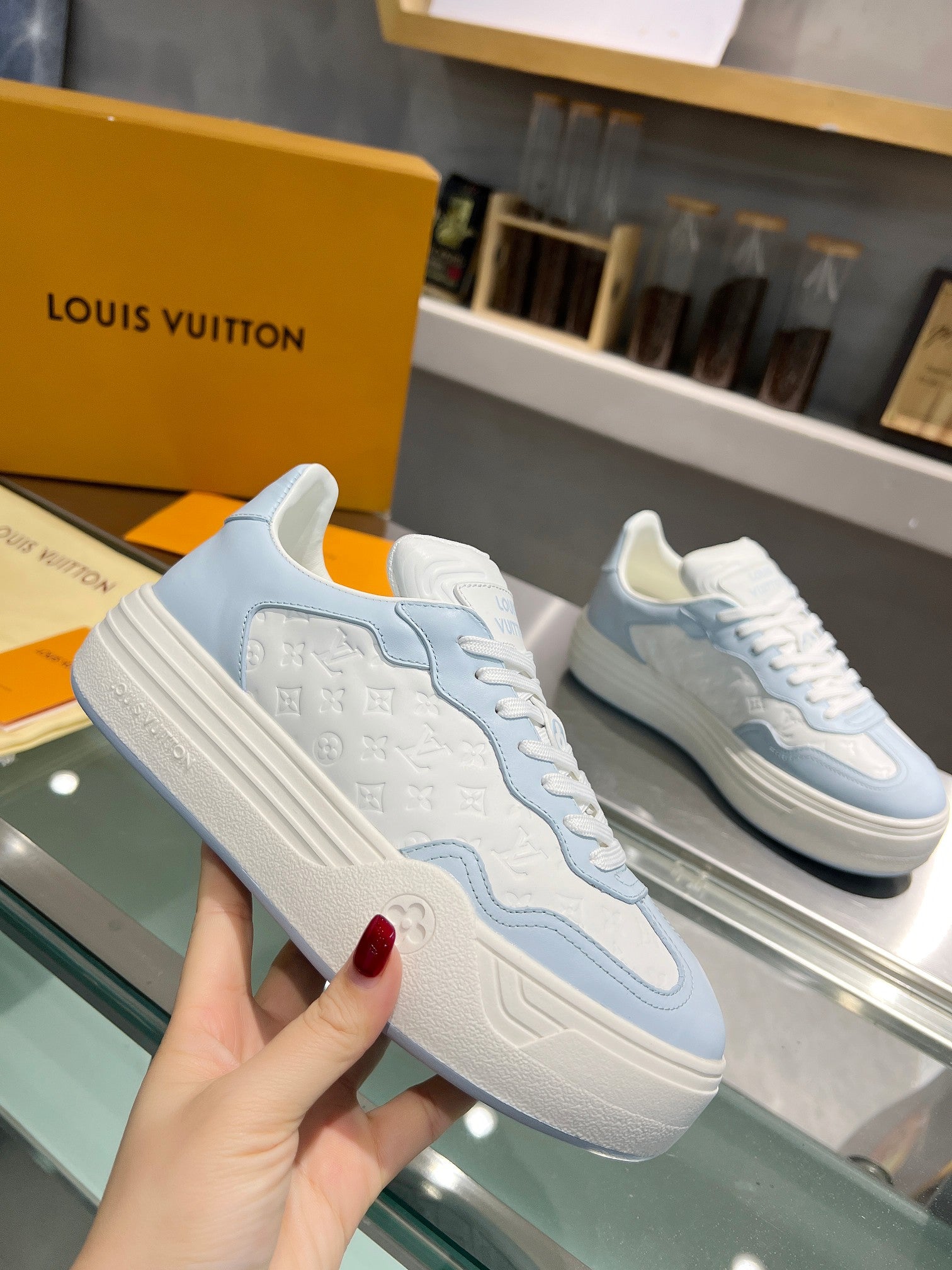 LV WOMEN GROOVY PLATFORM IN WHITE MIX LIGHT BLUE EMBOSSED CALFSKIN、mysite、Cacoeks