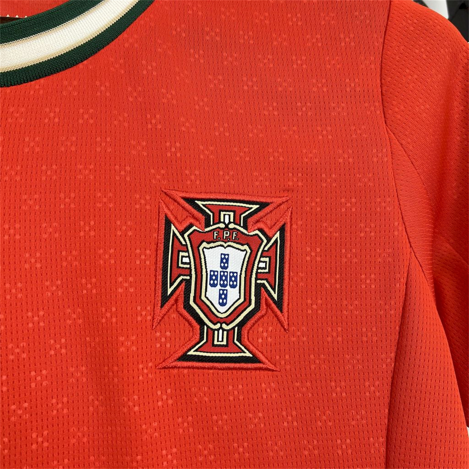 foot-Women's Portugal 2025-26 Home Jersey