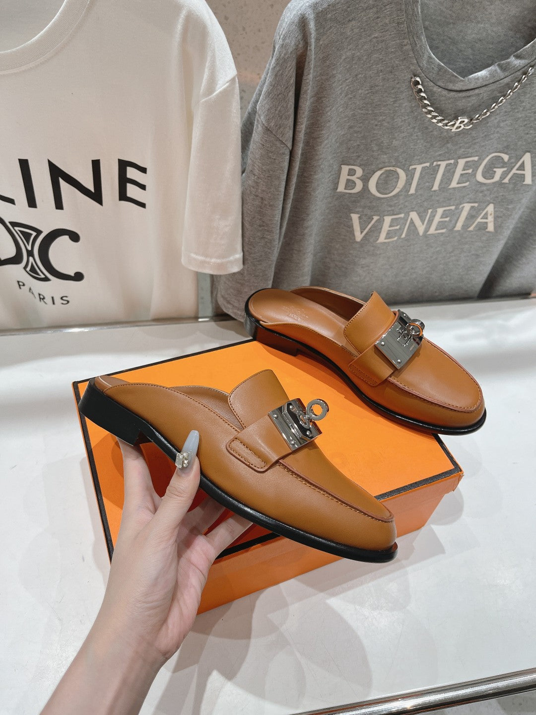 IOTA MULE CARAMEL CALFSKIN、mysite、Cacoeks