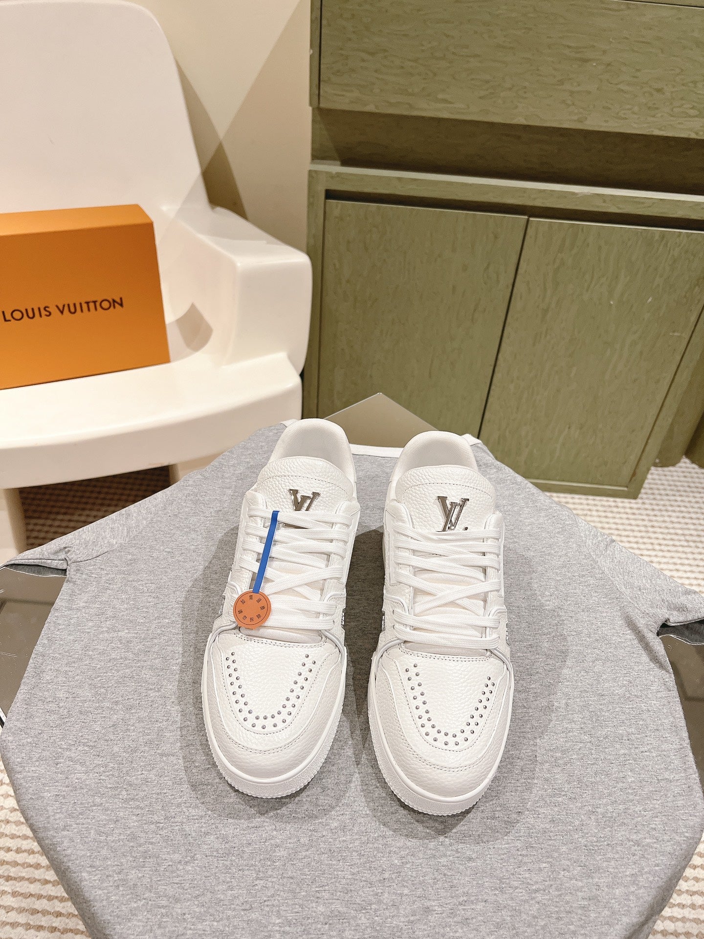 LV TRAINER SNEAKER IN WHITE CALFSKIN、mysite、Cacoeks