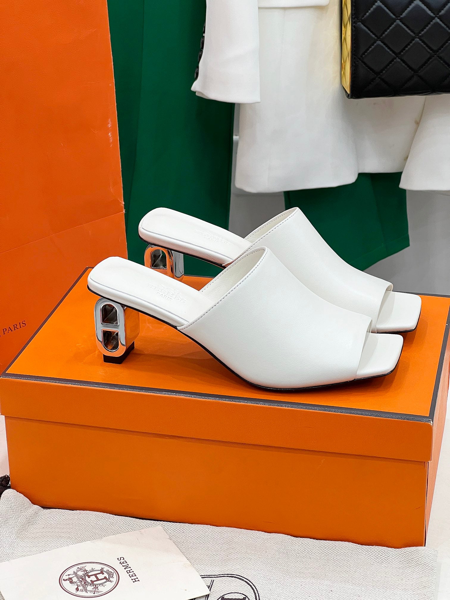 ICONIQUE 60 SANDAL IN WHITE CALFSKIN、mysite、Cacoeks