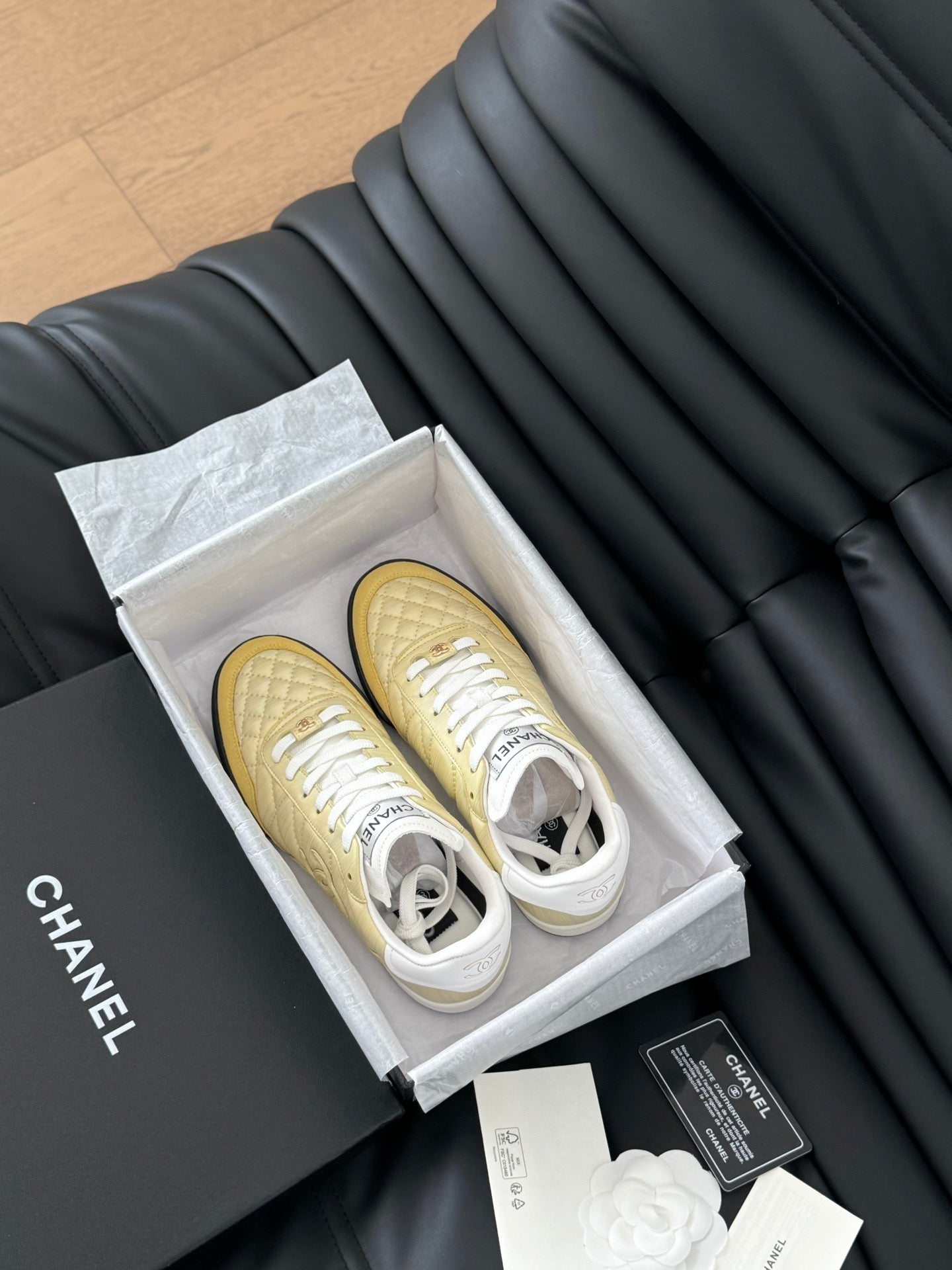 CC SNEAKER IN LIGHT YELLOW MIX WHITE EMBROIDERED LAMBSKIN、mysite、Cacoeks