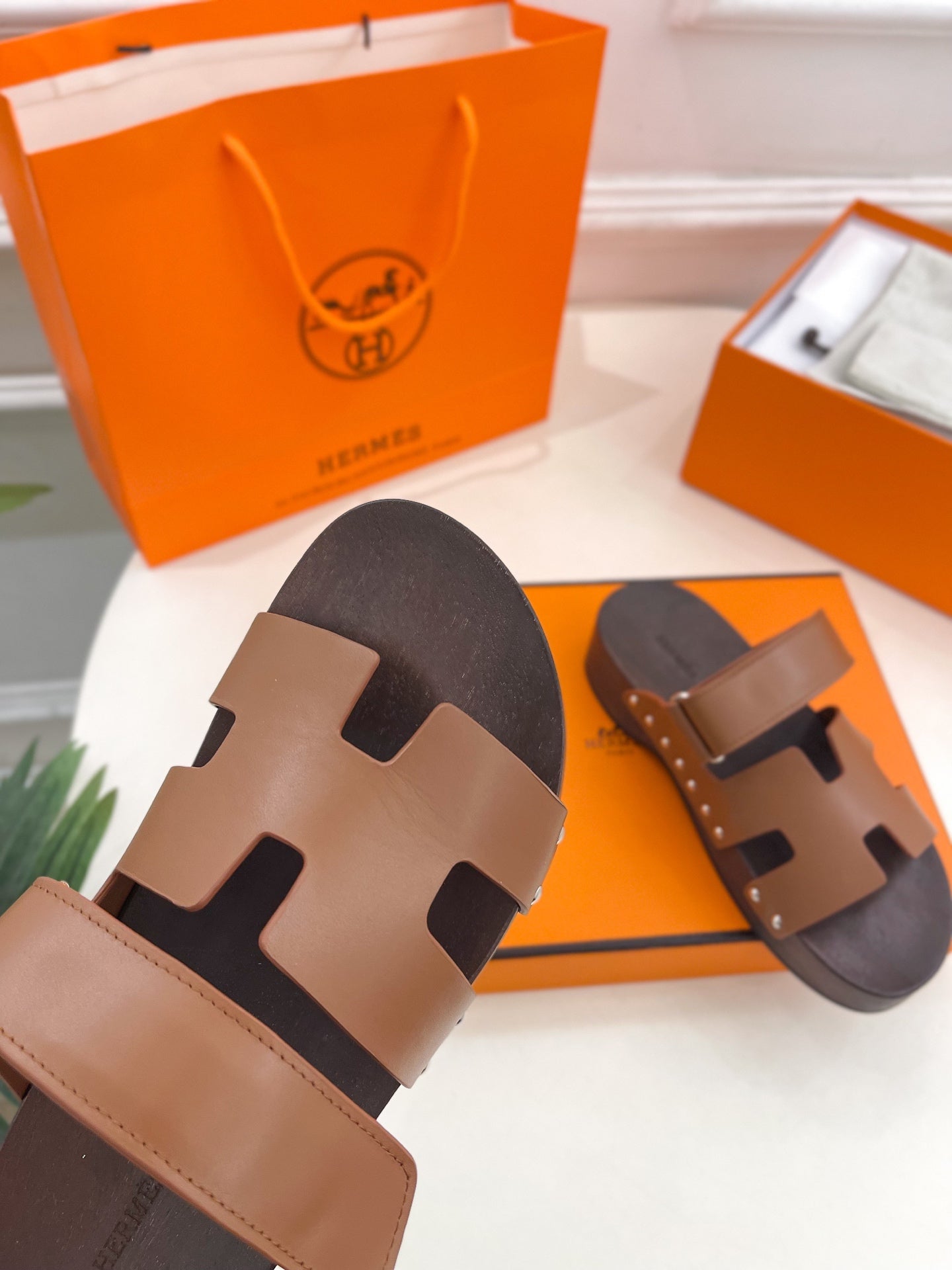 KOS CLOG IN BRONZE BROWN CALFSKIN、mysite、Cacoeks