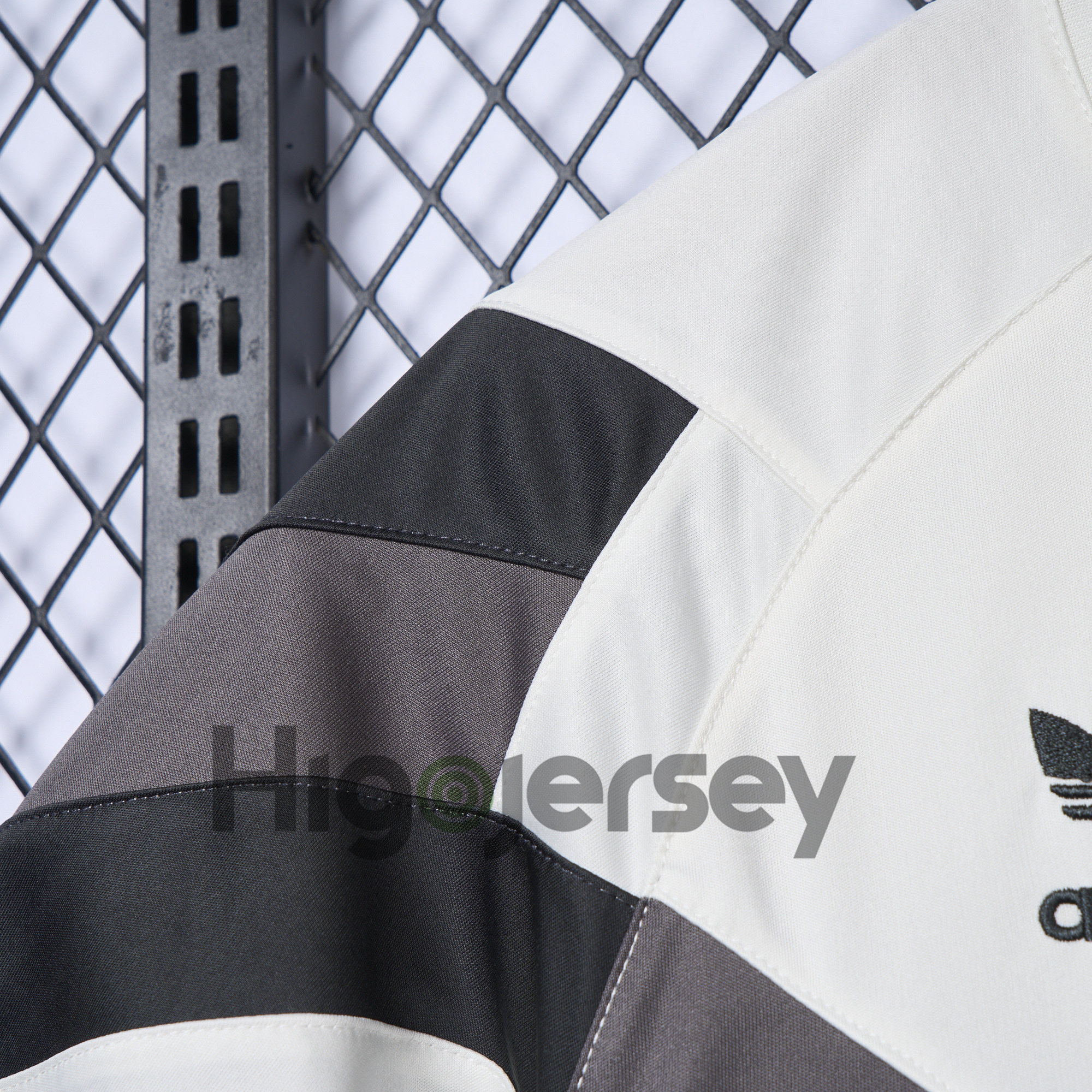 Higojerseys-Real Madrid 24-25 Throwback Originals T-Shirt - White