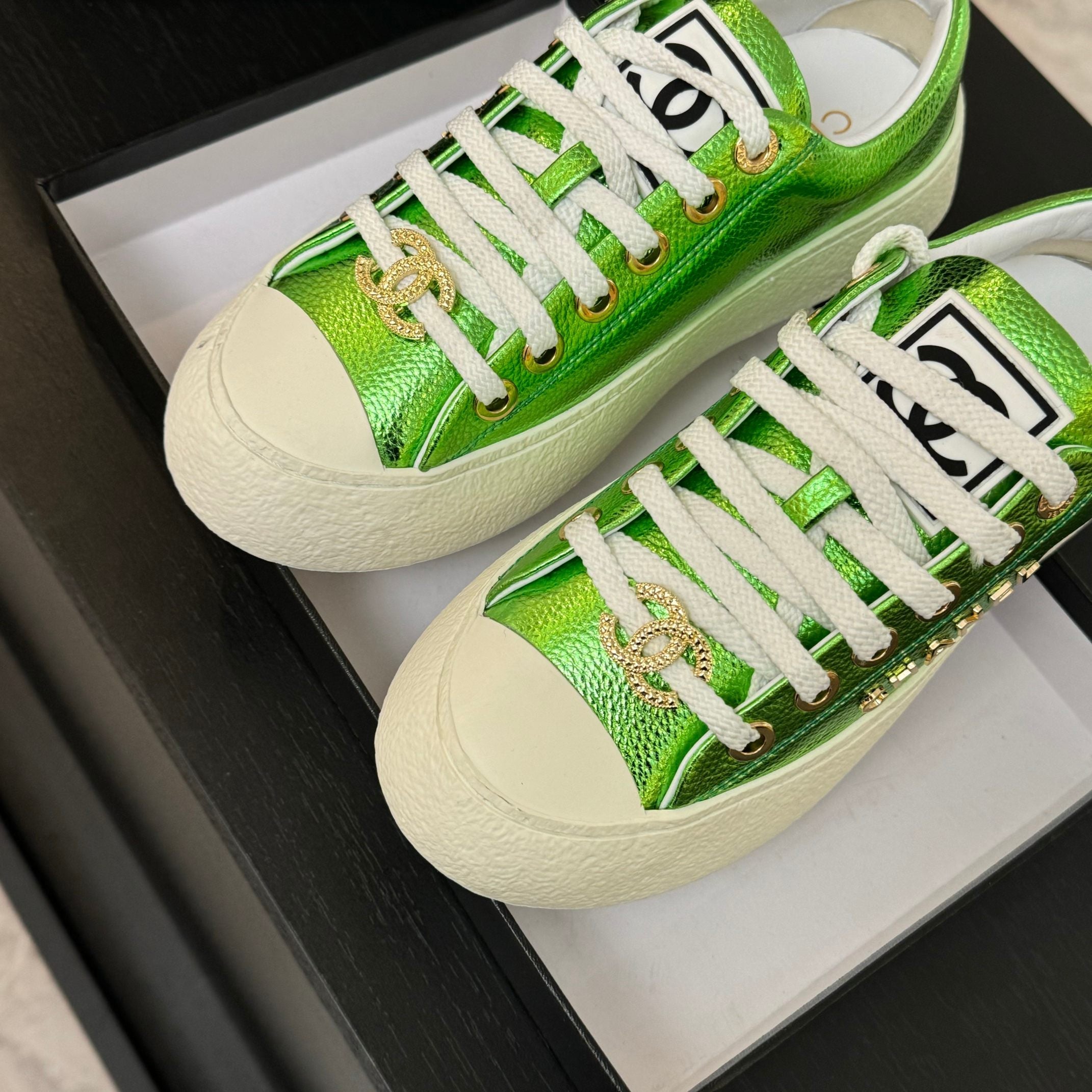 BIG-HEAD COOKIE SHOES IN EMERALD GREEN LAMBSKIN、mysite、Cacoeks