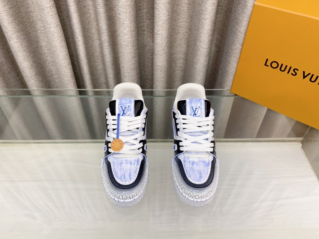 LV TRAINER SNEAKERS IN LIGHT BLUE OMBRE MIX COLORFUL CALFSKIN、mysite、Cacoeks