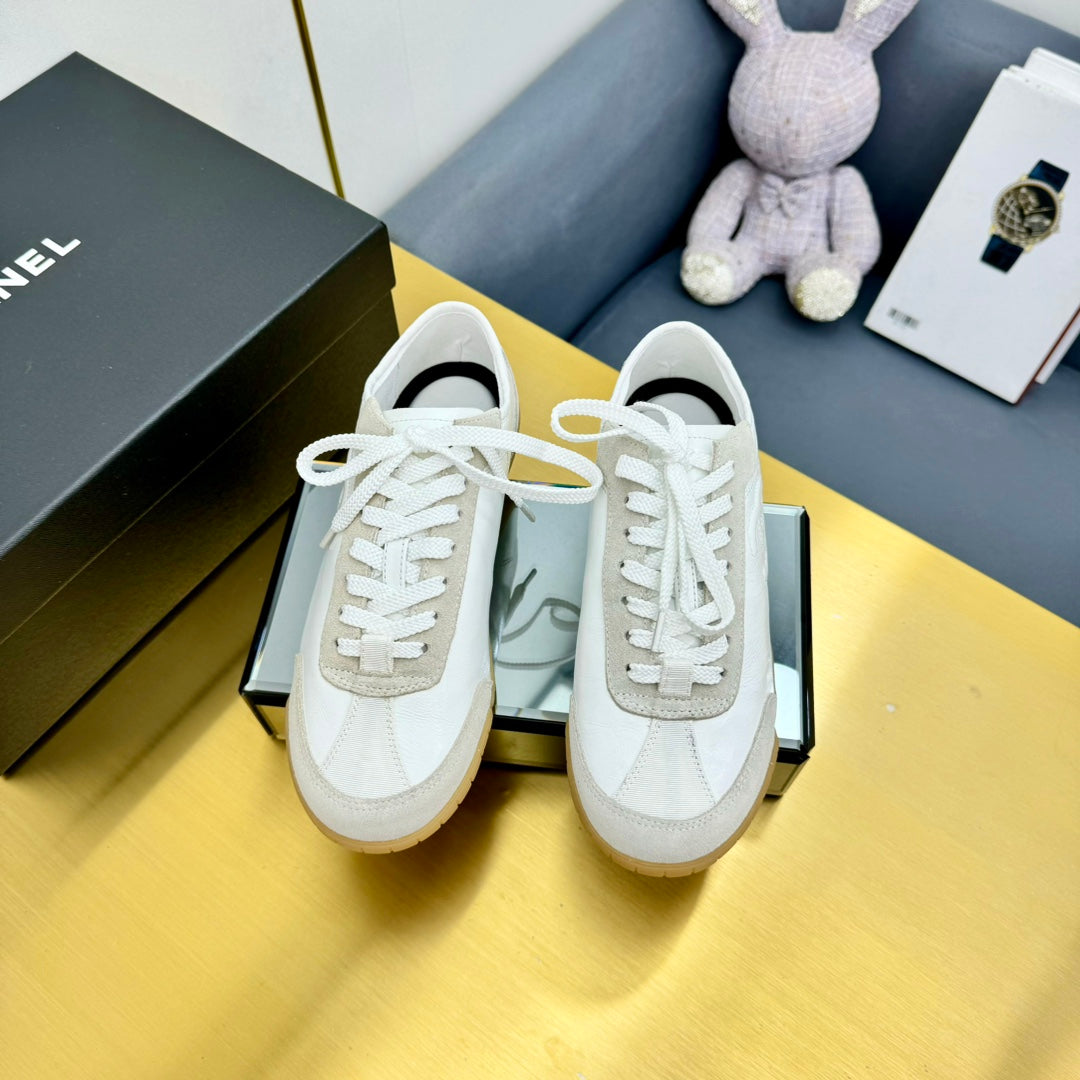 CC SNEAKER IN WHITE CALFSKIN AND SUEDE、mysite、Cacoeks