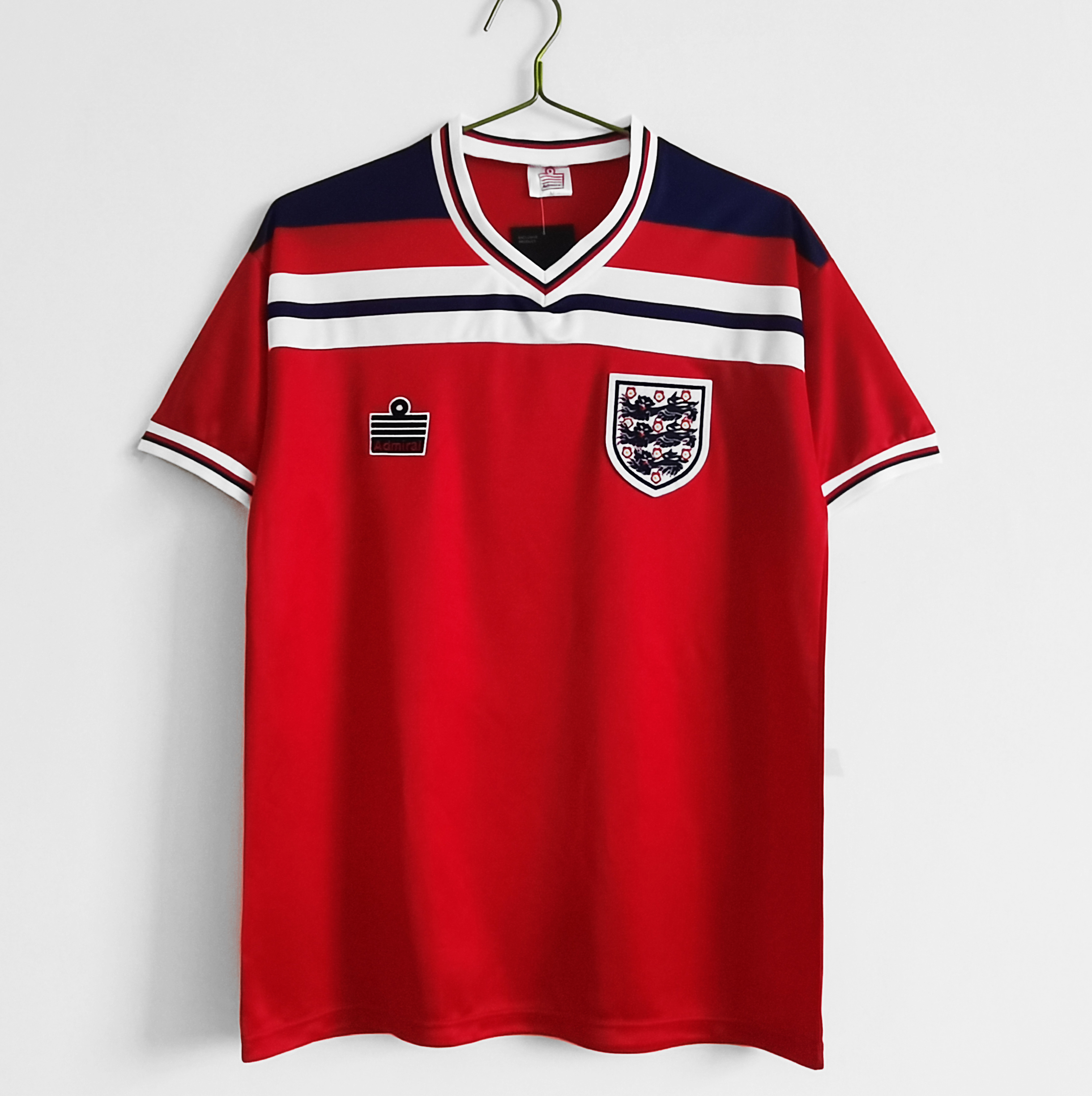 GlobeJersey-Retro England 1982 Away Stadium Jersey
