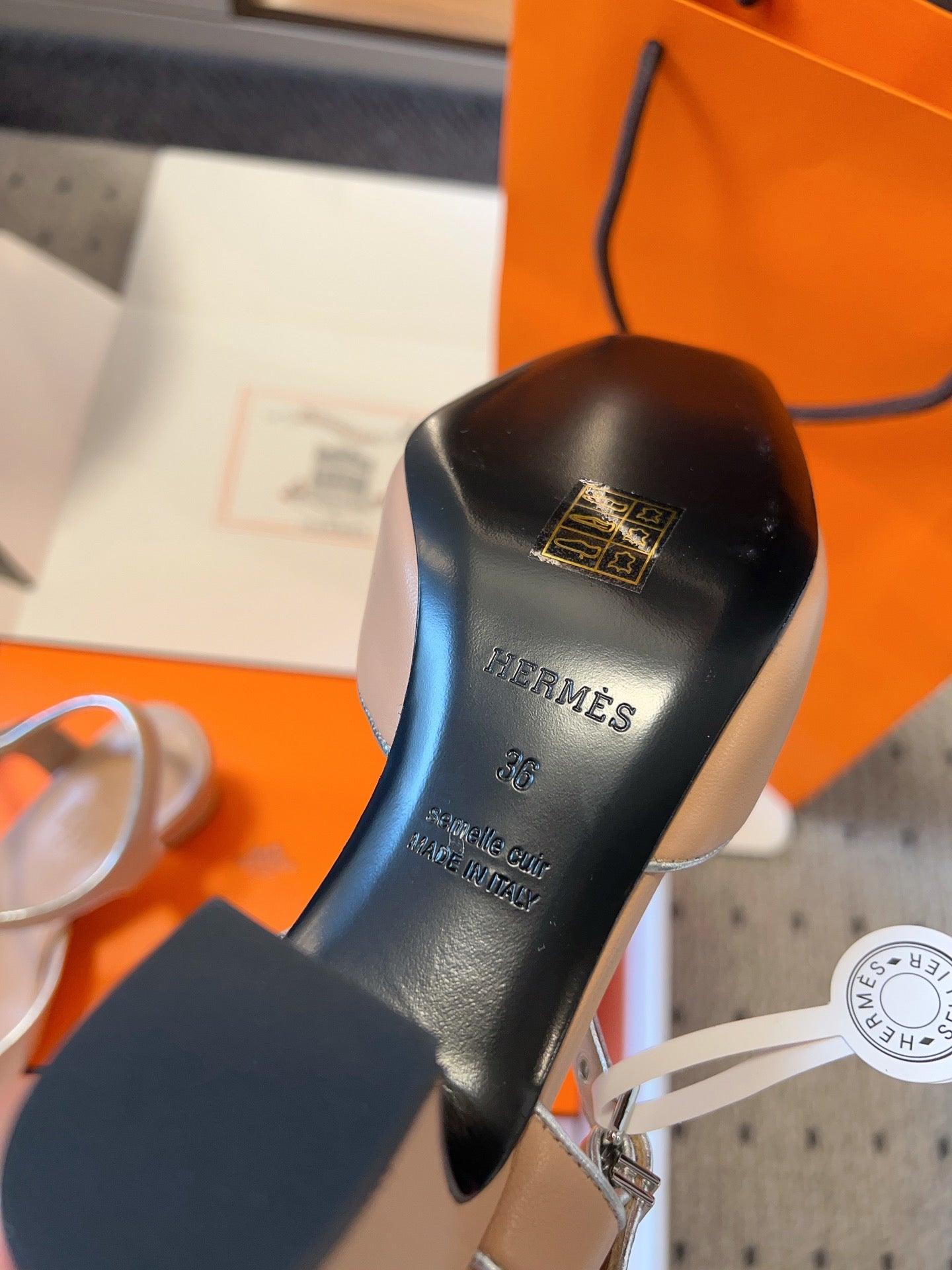 KLEO HIGH SLINGBACK IN CREPE PINK CALFSKIN、mysite、Cacoeks