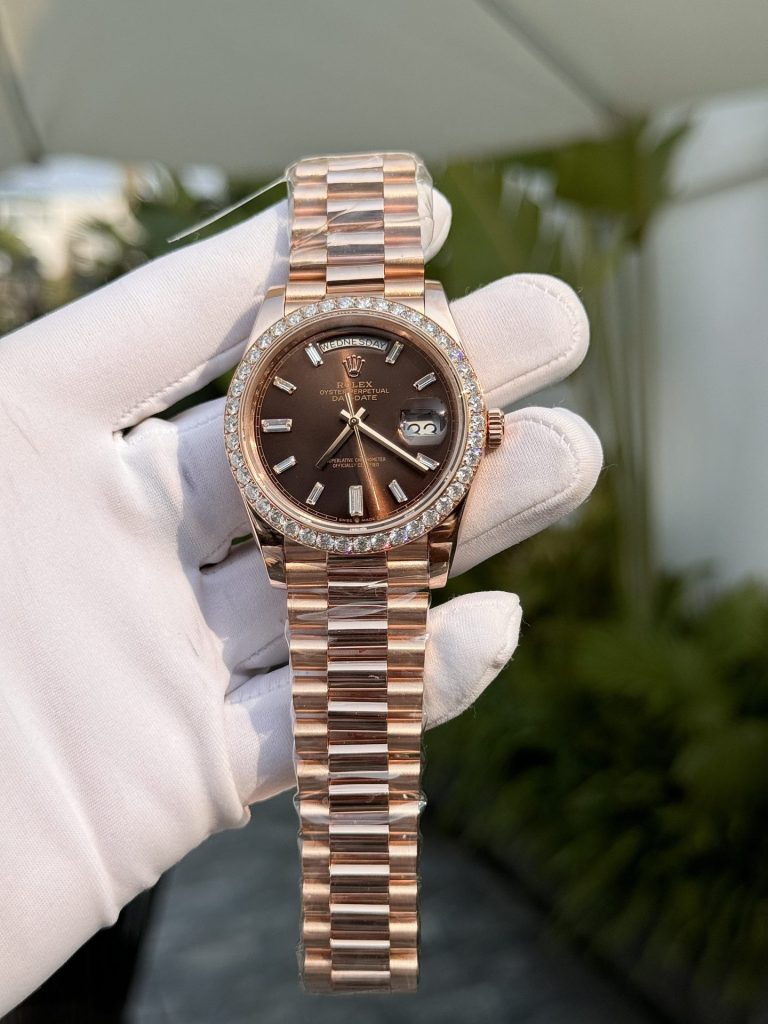 Đồng Hồ Rolex Day-Date Bọc Vàng 18K Độ Kim Cương Moissanite GM V3 176 Gram (1)