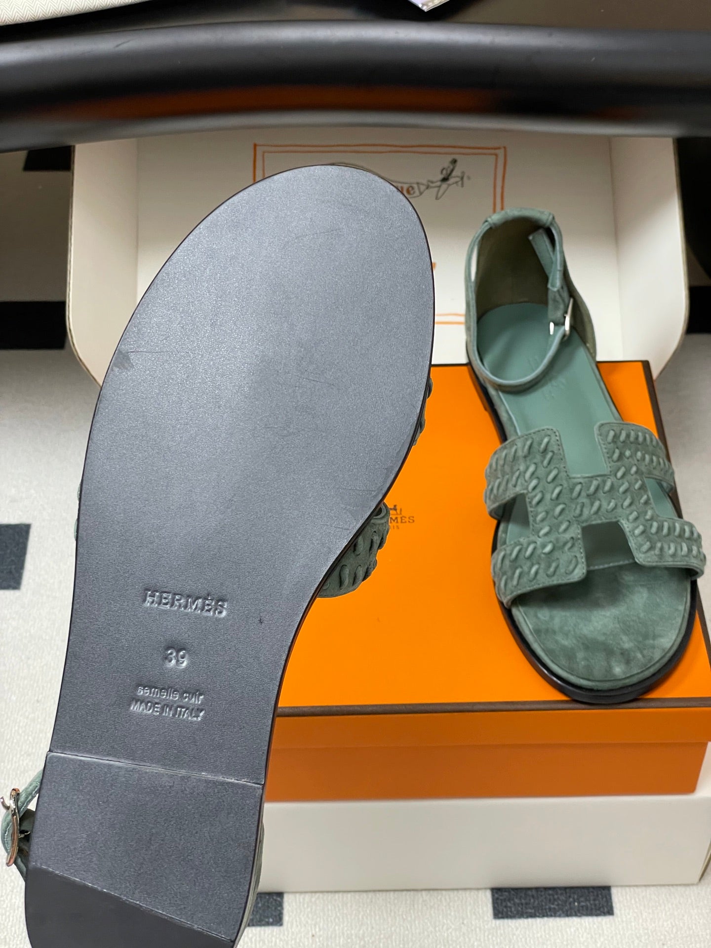 HM 25S SANTORINI SANDAL IN MUTED MINT GREEN SUEDE AND LAMBSKIN、mysite、Cacoeks