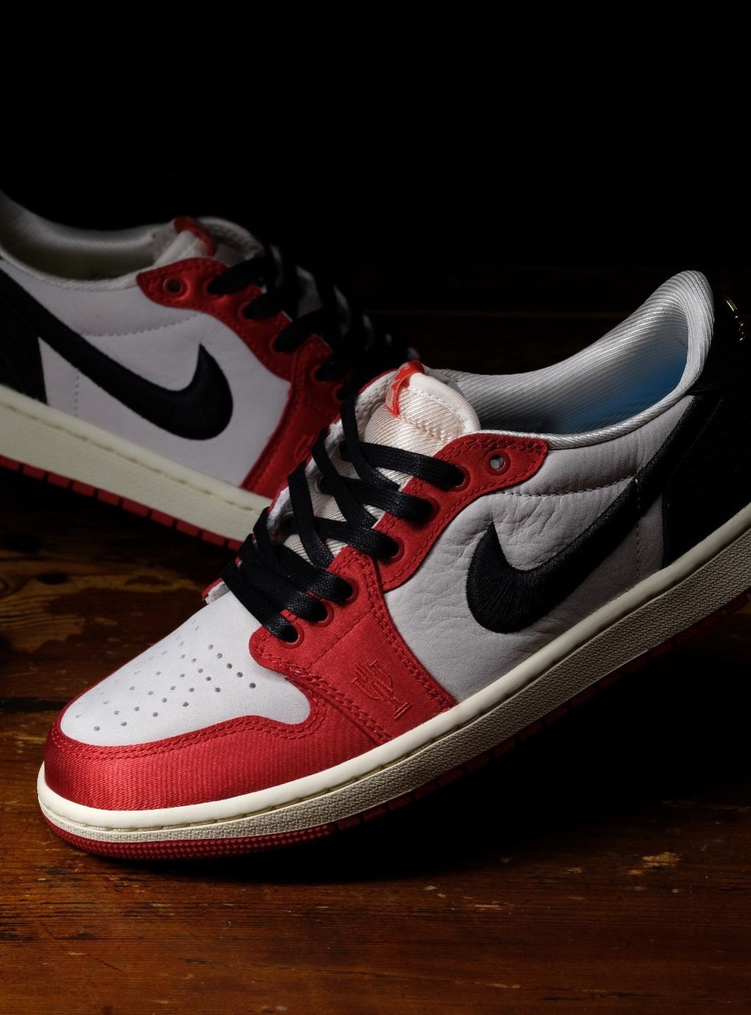 Air Jordan 1 Retro Low OG Trophy Room Away、JORDAN、Cacoeks