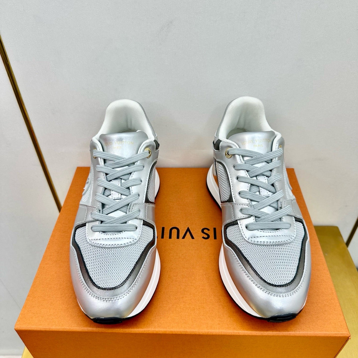 NEO RUN AWAY SNEAKER IN SILVER CALFSKIN、mysite、Cacoeks