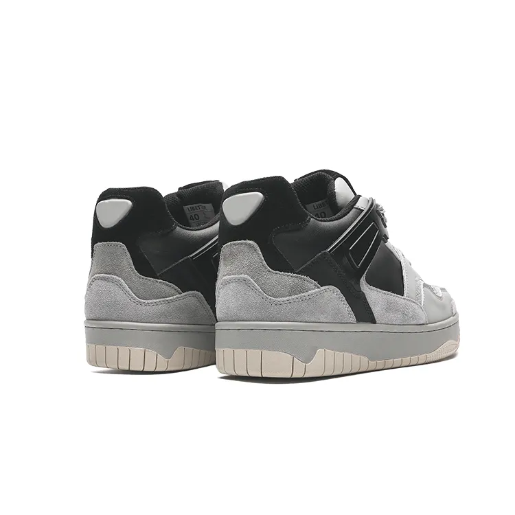 GEEK BAR-https://www.hot-toy.com/