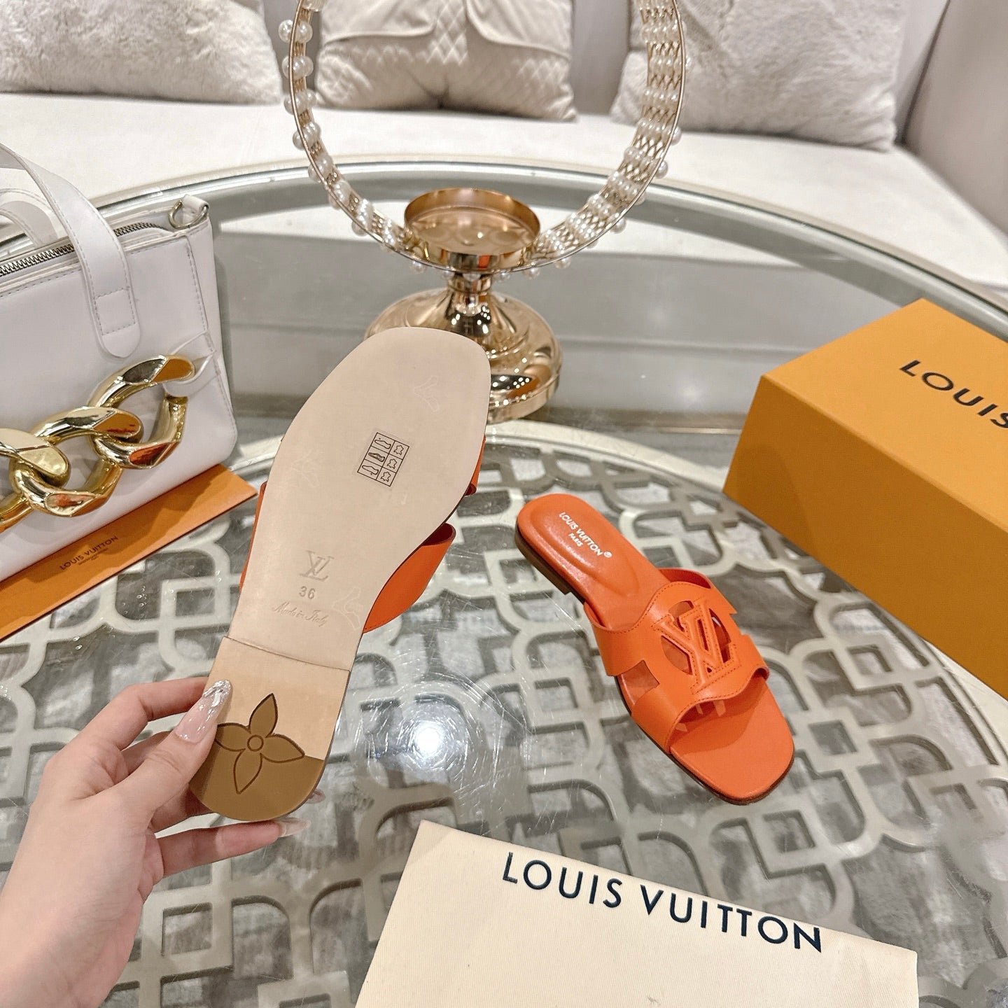 ISOLA FLAT SLIDE IN VIVID ORANGE CALFSKIN、mysite、Cacoeks