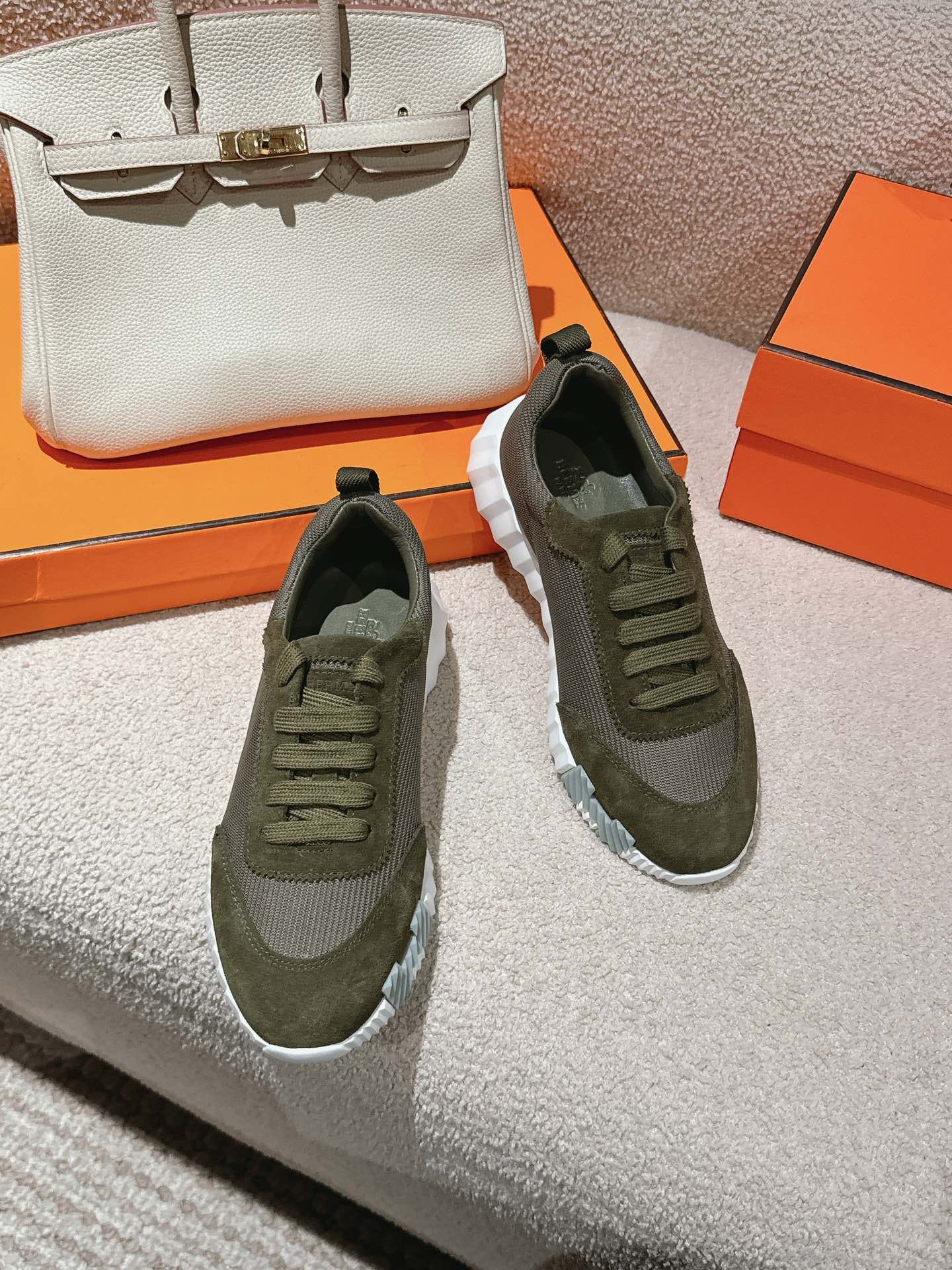 MAINLAND SNEAKER IN ARMY GREEN SUEDE AND BREATHABLE MESH FABRIC、mysite、Cacoeks