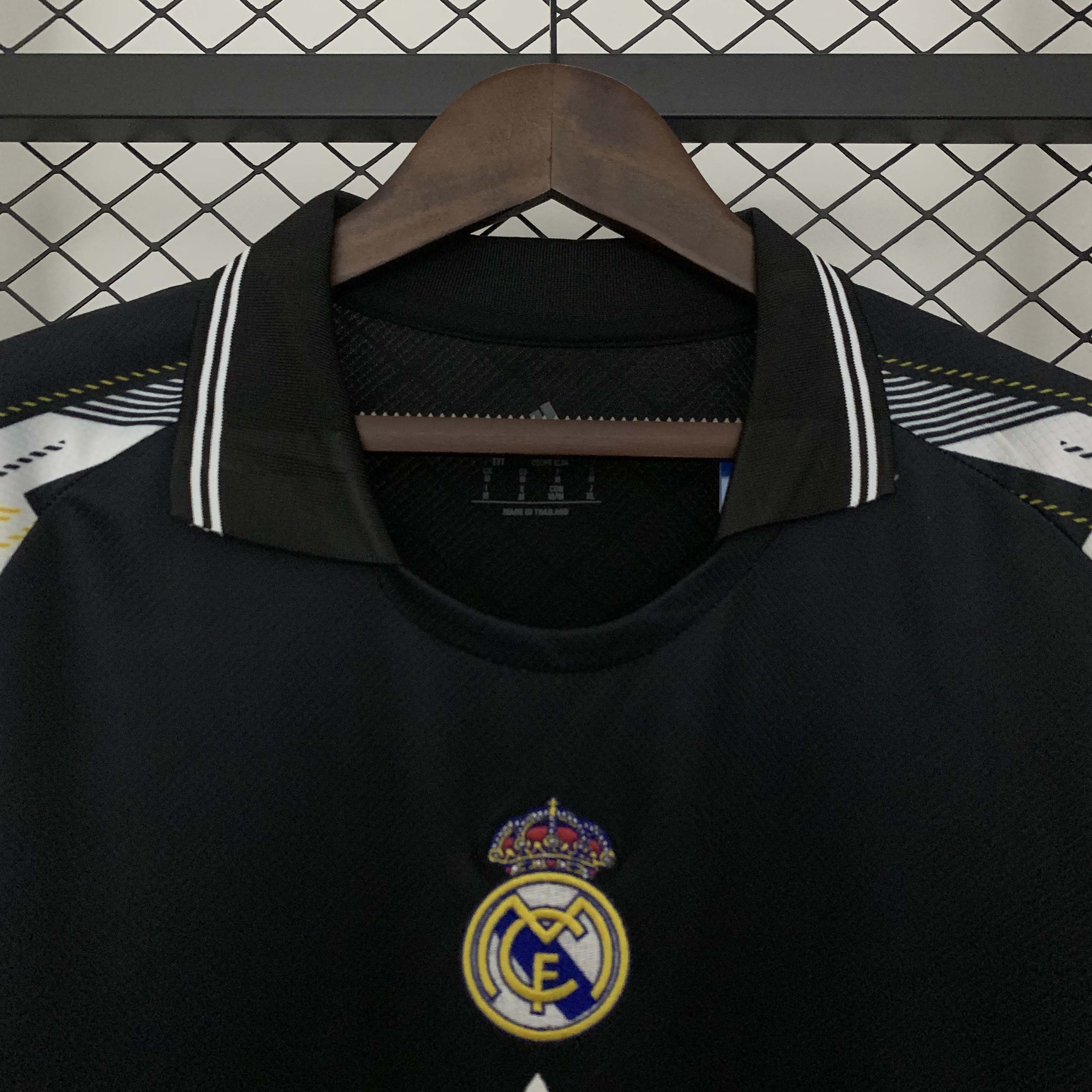 2025/2026 Real Madrid Special Edition black Football Shirt1:1 Thai Quality:football jersey mysite: unitedjerseyfootball 邓江浪:football