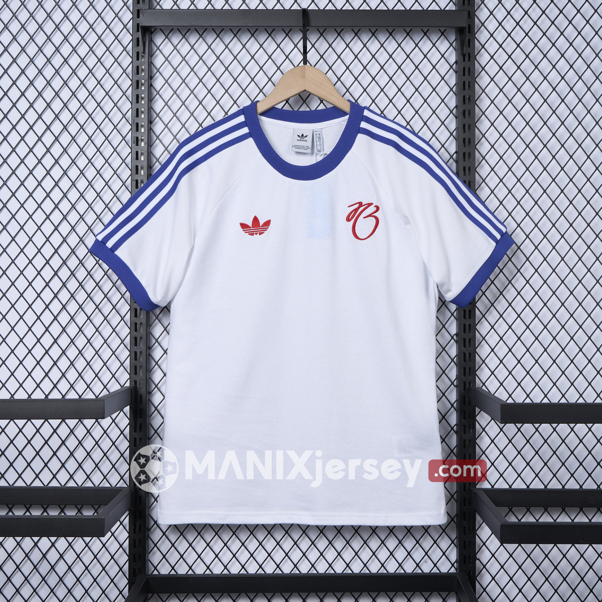 ManixJersey.com | Real Madrid 24-25 Jude Bellingham 3 Stripes Men's T-Shirt -Customize Name, Number and Patch | Worldwide Shipping