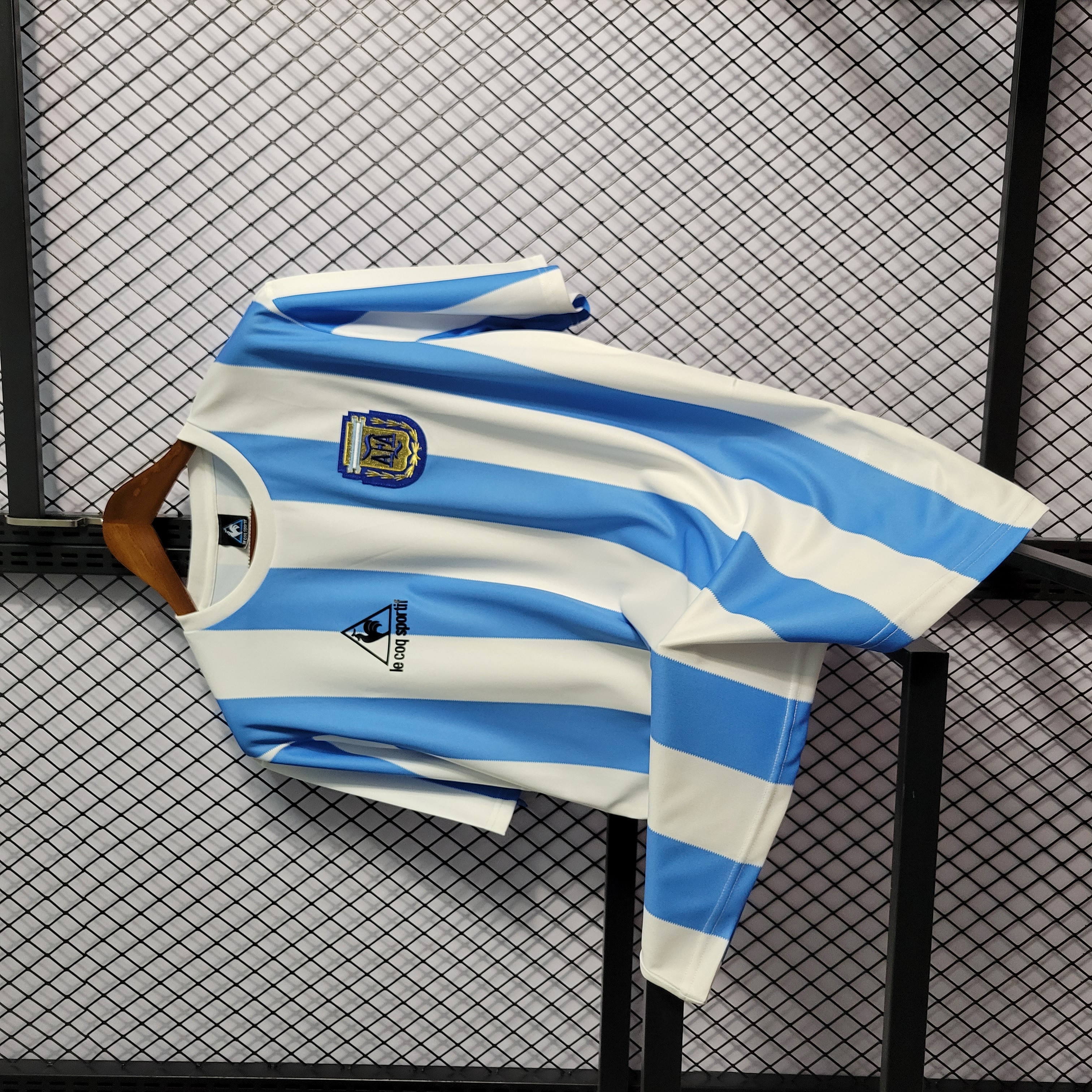 ManixJersey.com | Retro Argentina 1986 Home Stadium Jersey -Customize Name, Number and Patch | Worldwide Shipping