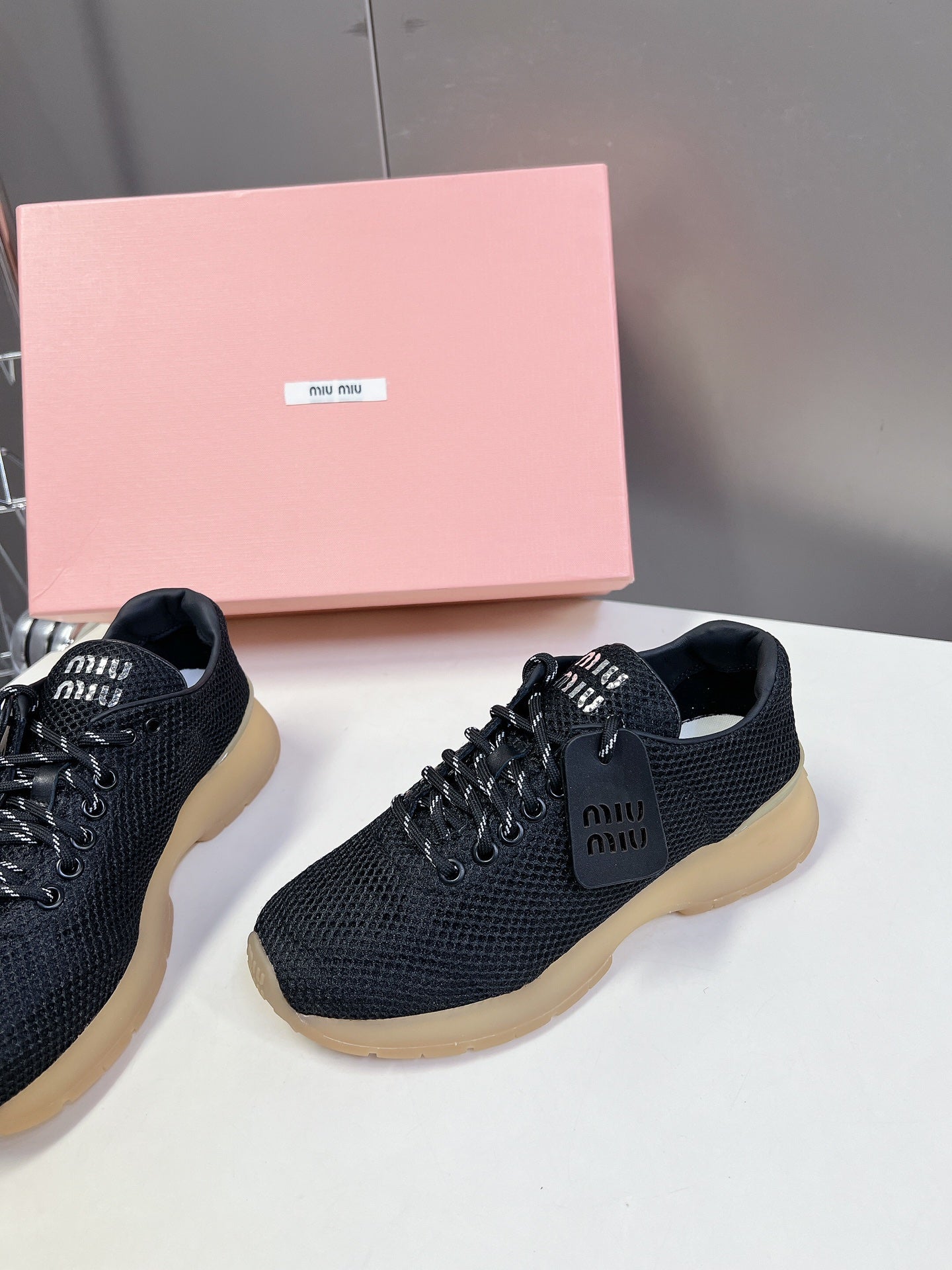 BASIC SNEAKERS IN BLACK MESH、mysite、Cacoeks