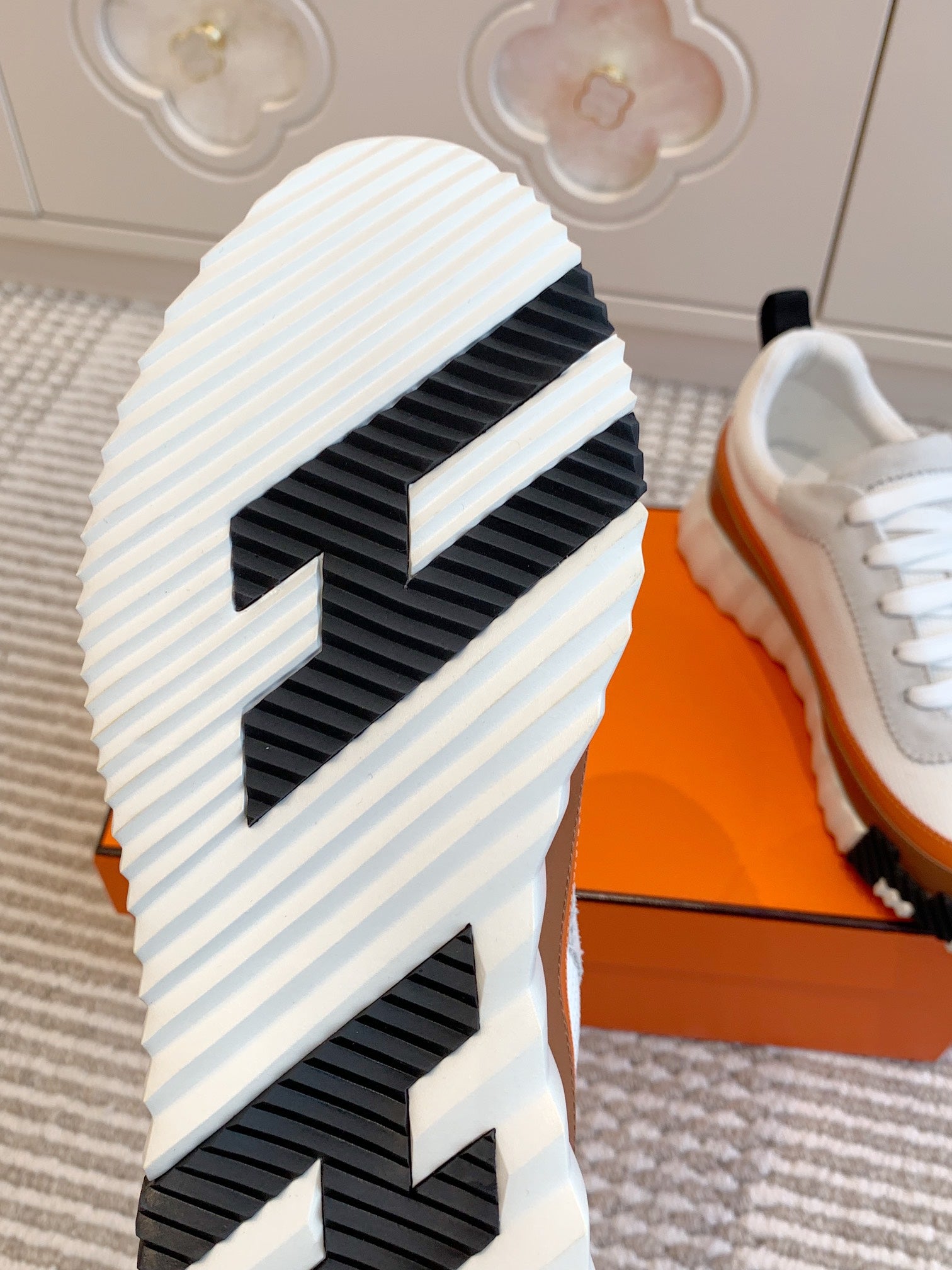 BOUNCING SNEAKER IN WHITE GRAPHIC MESH AND BRONZE BROWN CALFSKIN、mysite、Cacoeks