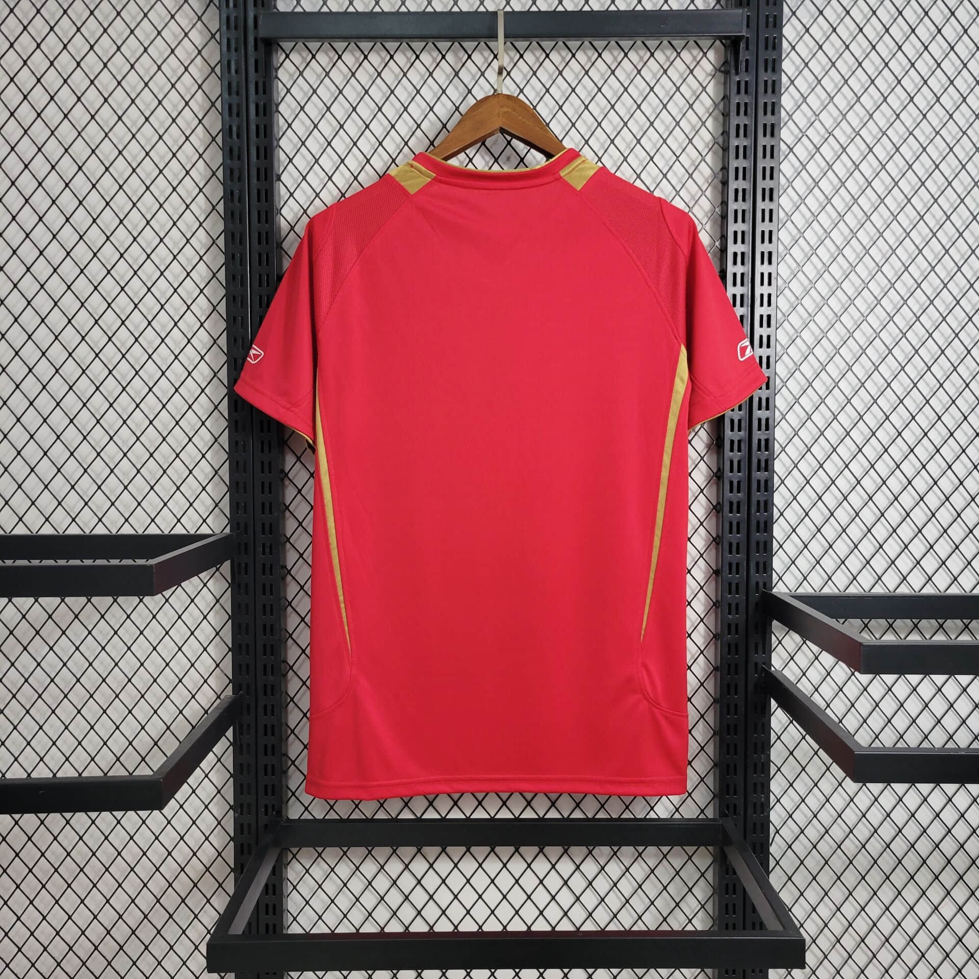 JerseysGala.com | Retro Liver.pool 2005-06 European Home Stadium Jersey -Customize Name, Number and Patch | Worldwide Shipping