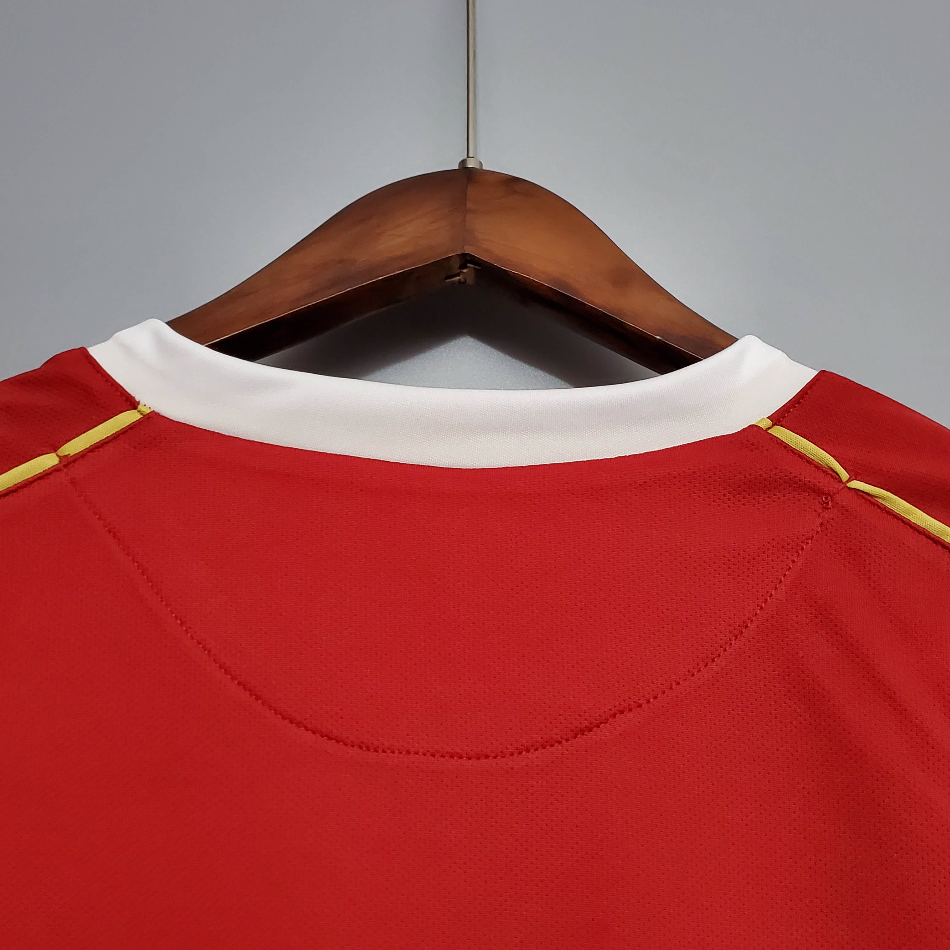 2006/2007 Retro Manchester United Home Football Shirt 1:1 Thai Quality:football jersey mysite: unitedjerseyfootball 邓江浪:football