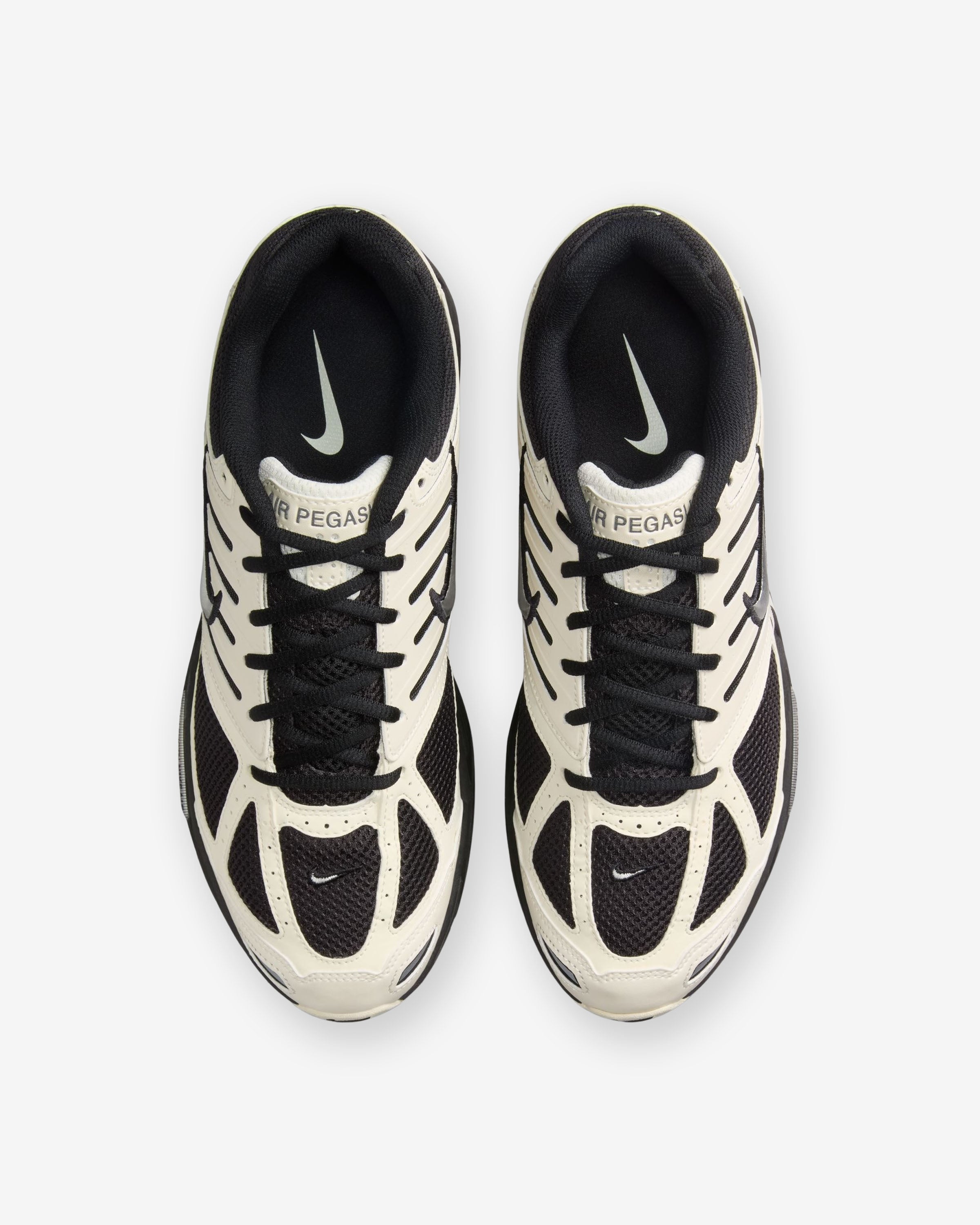 NIKE AIR PEGASUS 2005 - PALEIVORY/ METALLICSILVER