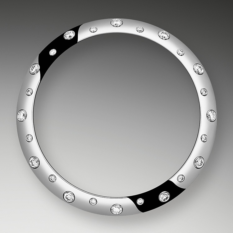 DIAMOND-SET BEZEL