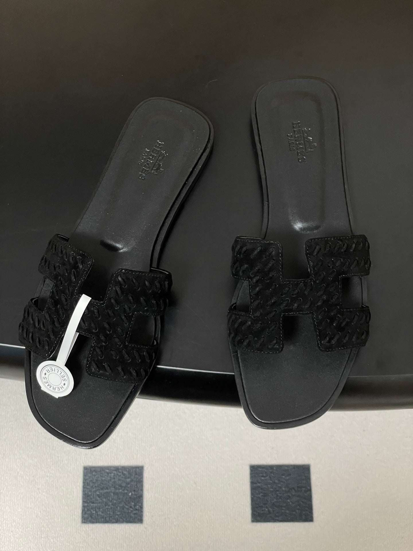 HM 25S ORAN SANDAL IN BLACK SUEDE AND LAMBSKIN、mysite、Cacoeks