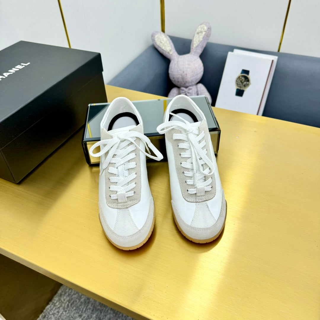 CC SNEAKER IN WHITE CALFSKIN AND SUEDE、mysite、Cacoeks