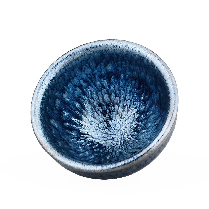 GEEK BAR-https://www.hot-toy.com/