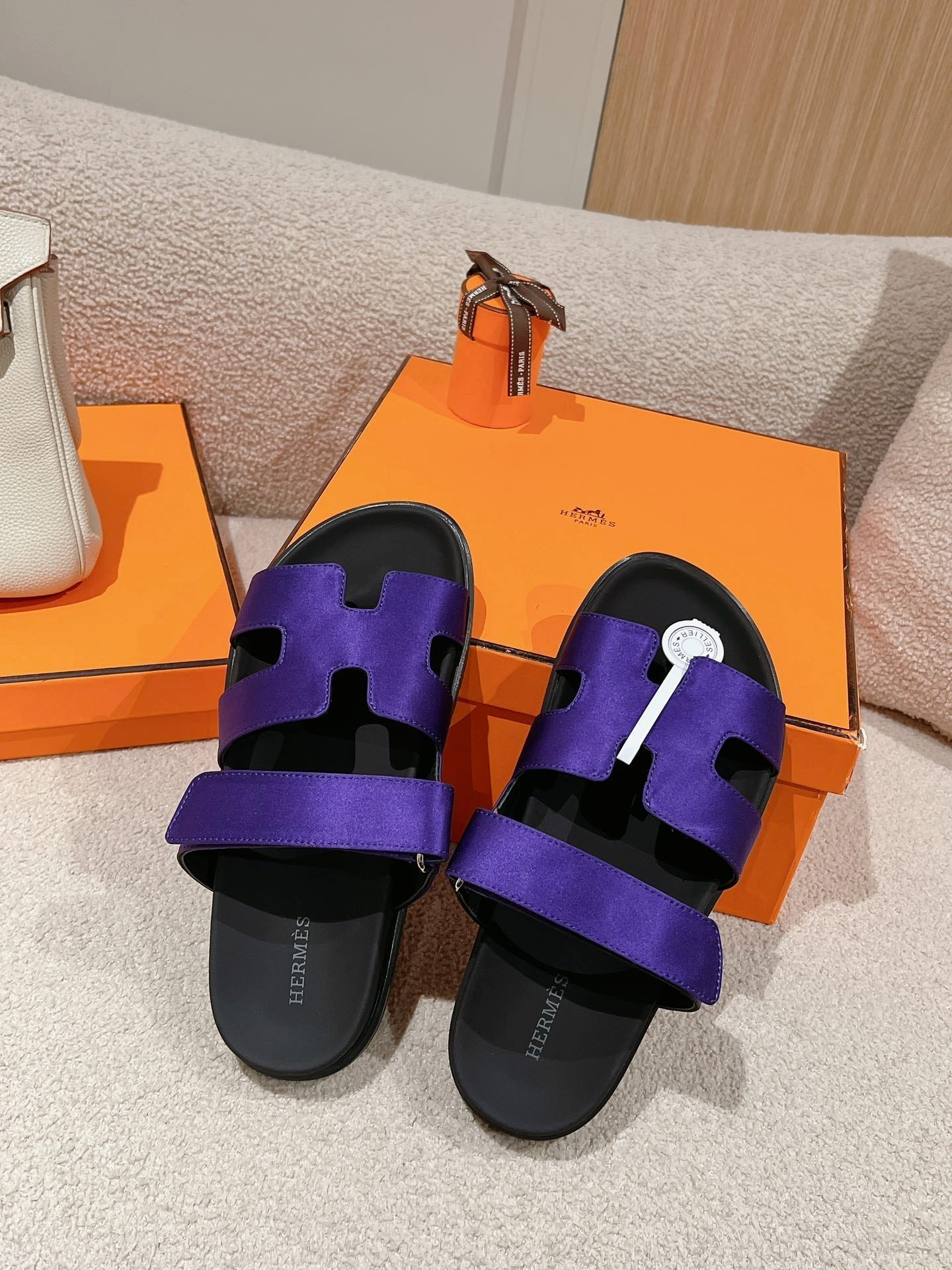 CHYPRE SANDAL BLACK MIX IMPERIAL BLUE CALFSKIN、mysite、Cacoeks