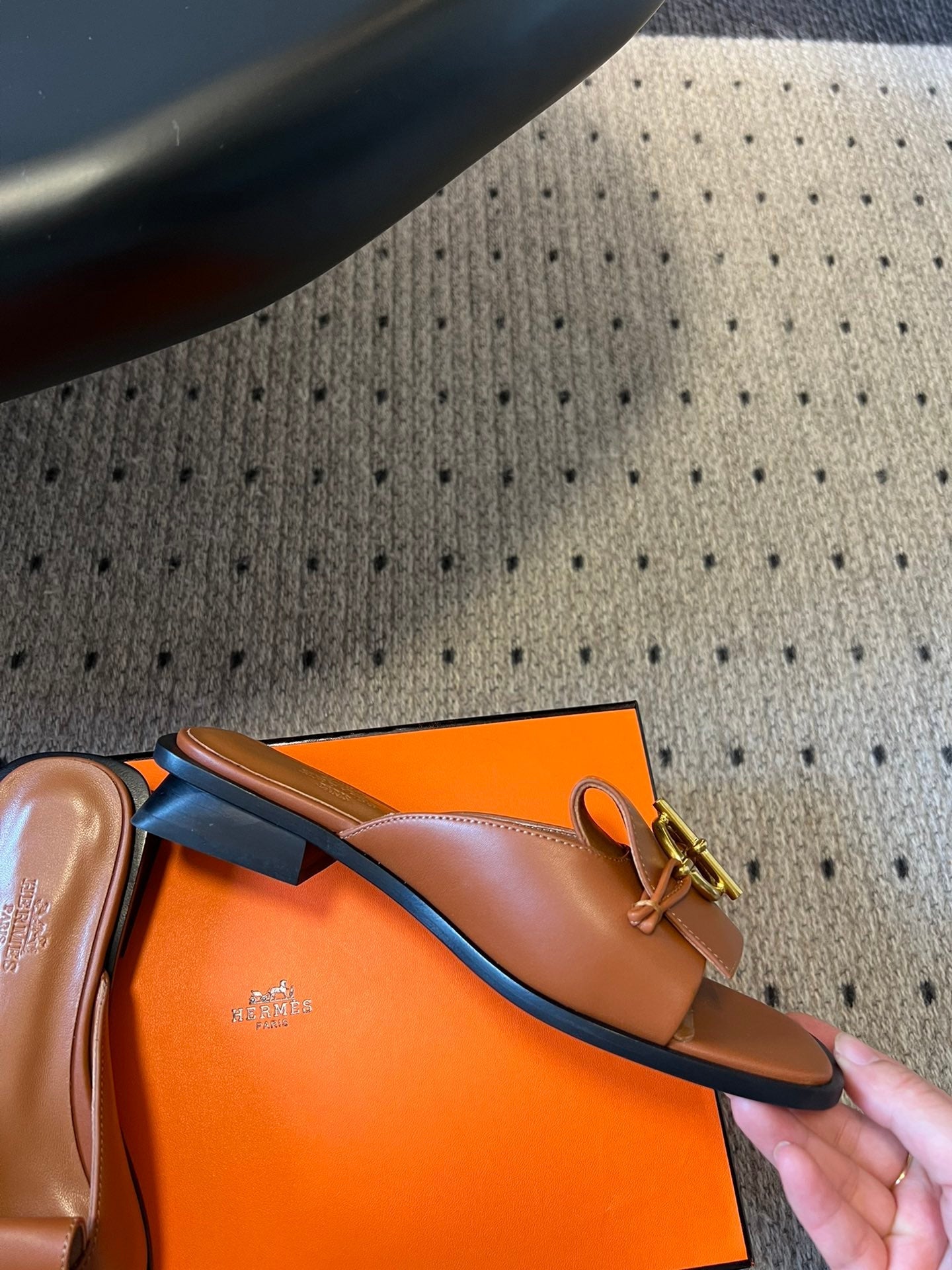 ILOT FLAT SANDAL IN BRONZE BROWN CALFSKIN、mysite、Cacoeks