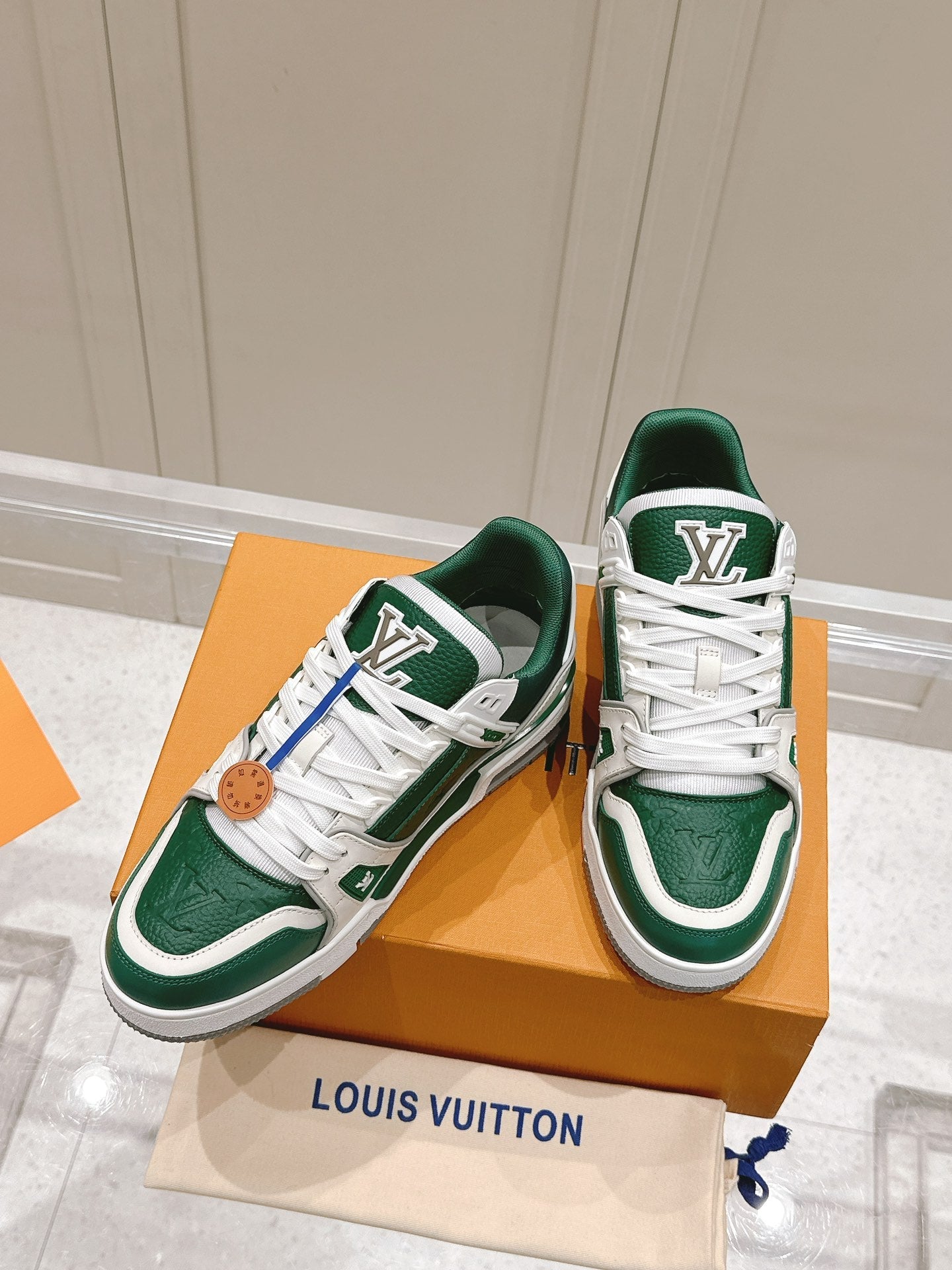LV TRAINER SNEAKER IN BORNEO GREEN GRAINED CALFSKIN、mysite、Cacoeks