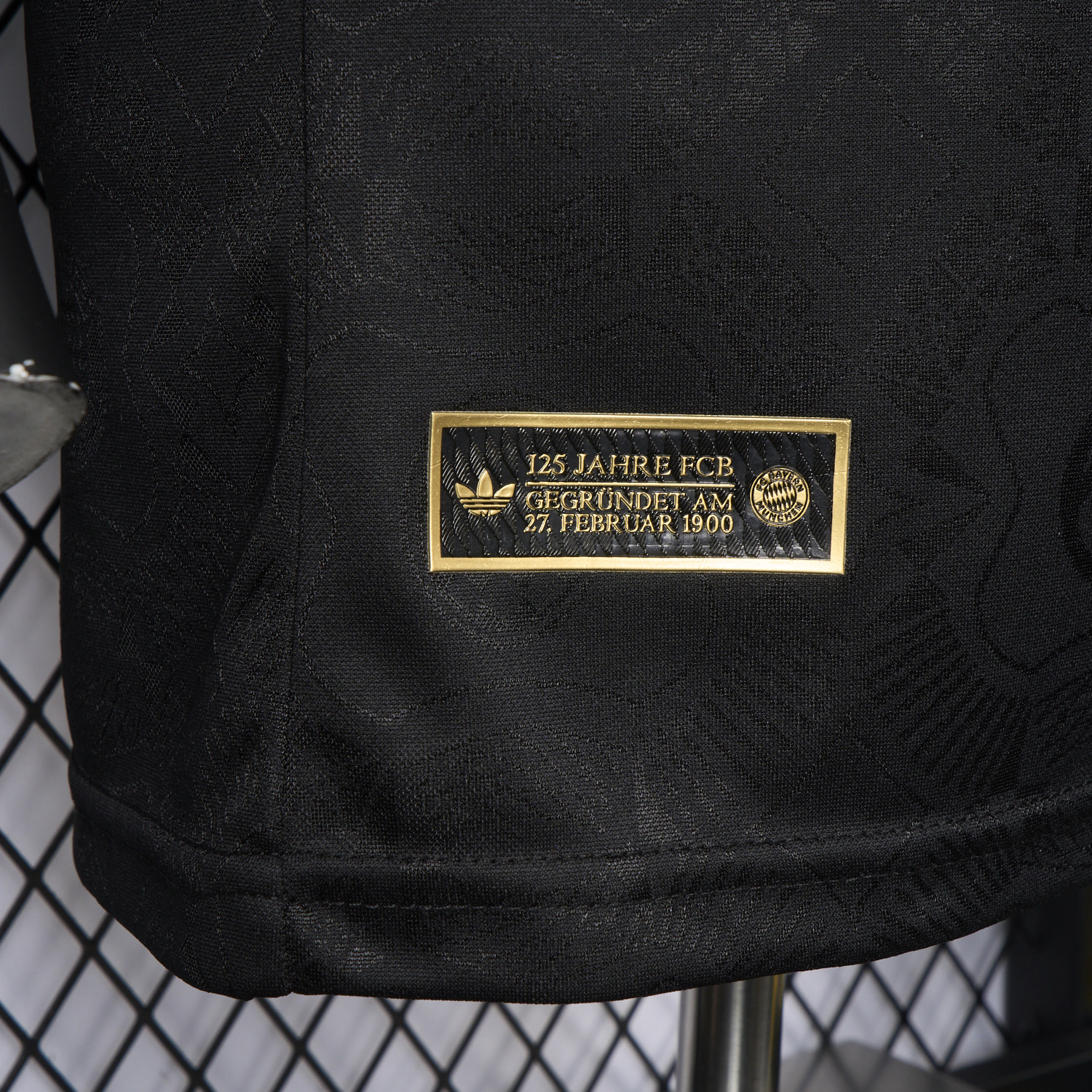 foot-Bayern Munich 2025 Black 125th Anniversary Jersey - Player Version