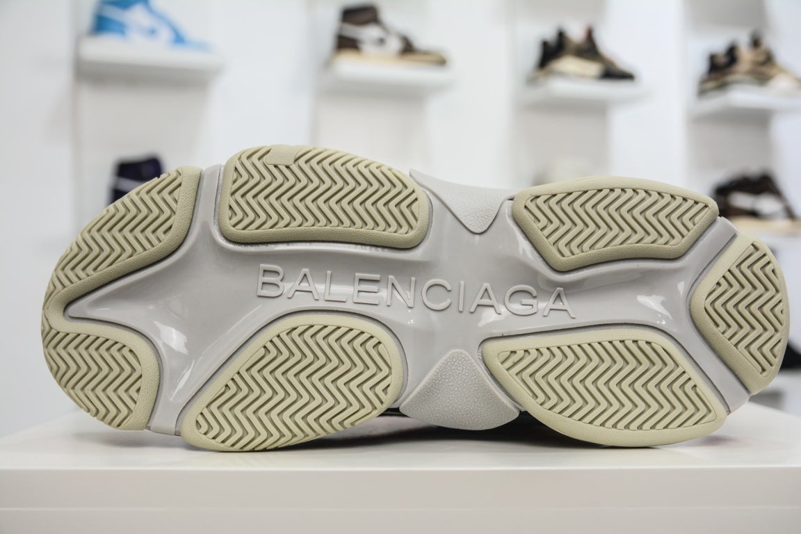 Balenciaga Triple S Sneaker Grey Red、mysite、Cacoeks