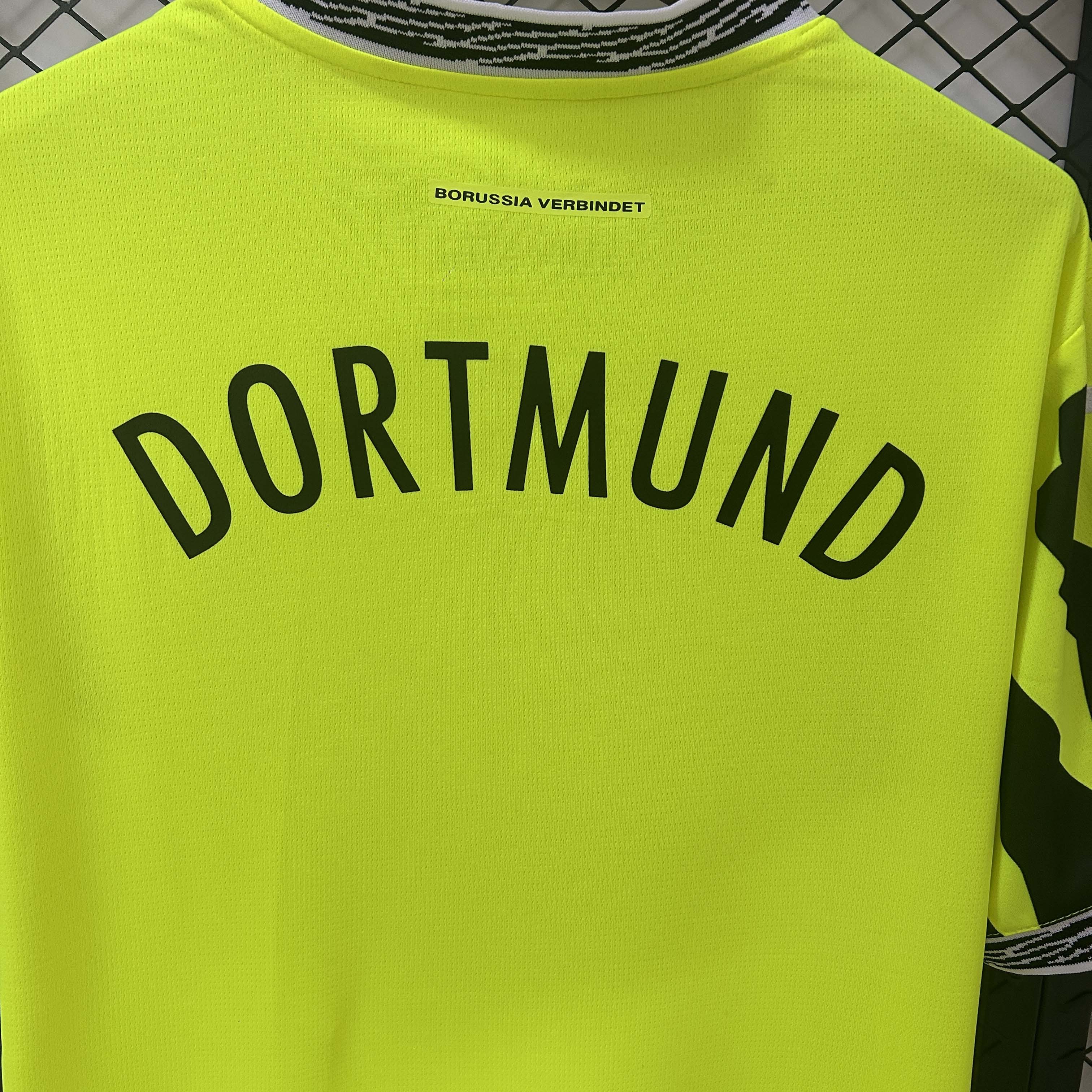 2025/2026 Dortmund Special Edition Green Football Shirt 1:1 Thai Quality:football jersey mysite: unitedjerseyfootball 邓江浪:football