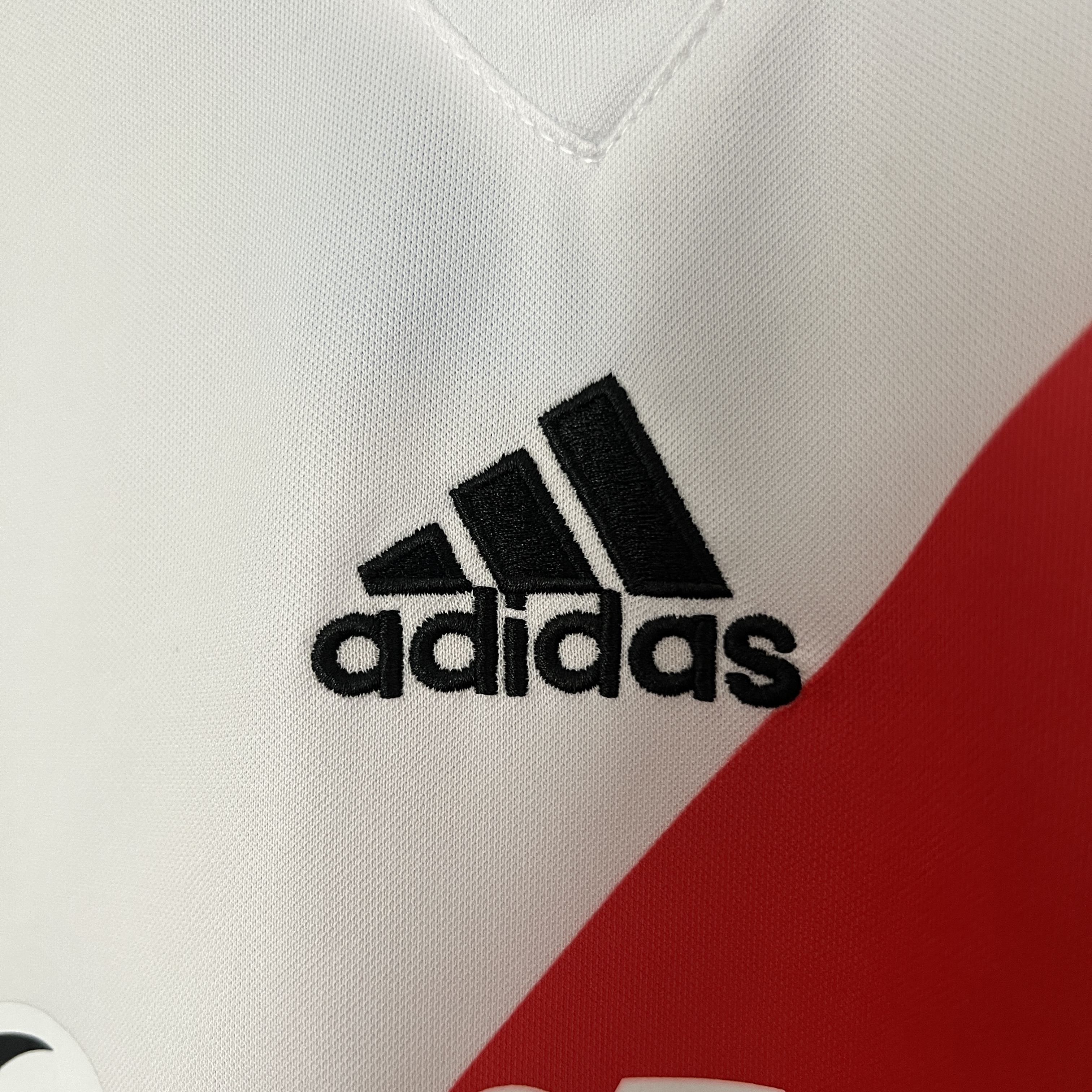 ManixJersey.com | Retro River Plate 1998-99 Home Stadium Jersey -Customize Name, Number and Patch | Worldwide Shipping