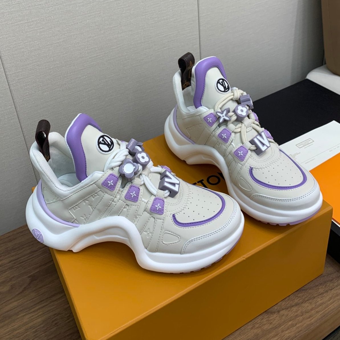LV ARCHLIGHT SNEAKER BEIGE MIX VIOLET CALFSKIN、mysite、Cacoeks