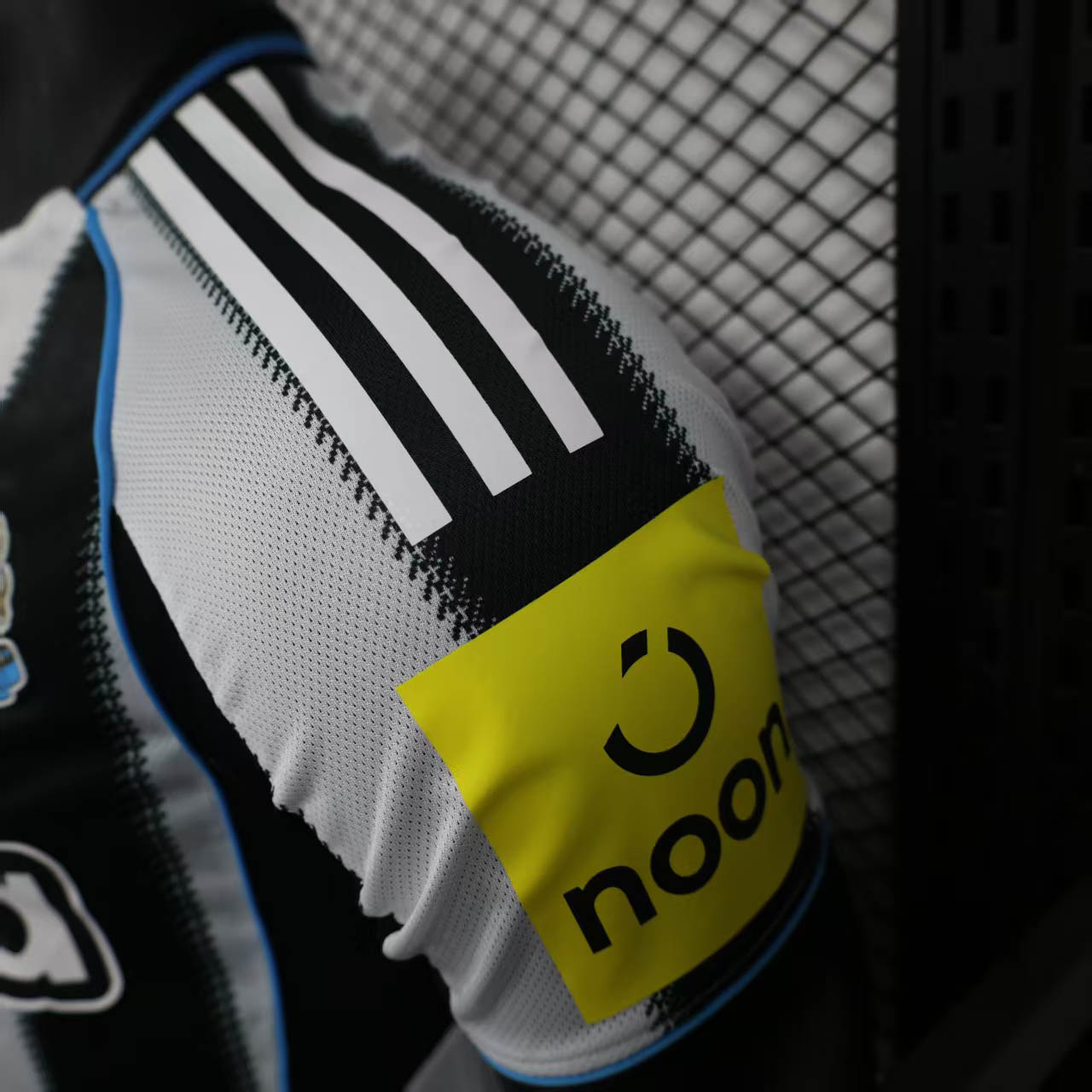 2025/2026 Player Version Newcastle United Home Football Shirt 1:1 Thai Quality:football jersey mysite: unitedjerseyfootball 邓江浪:football