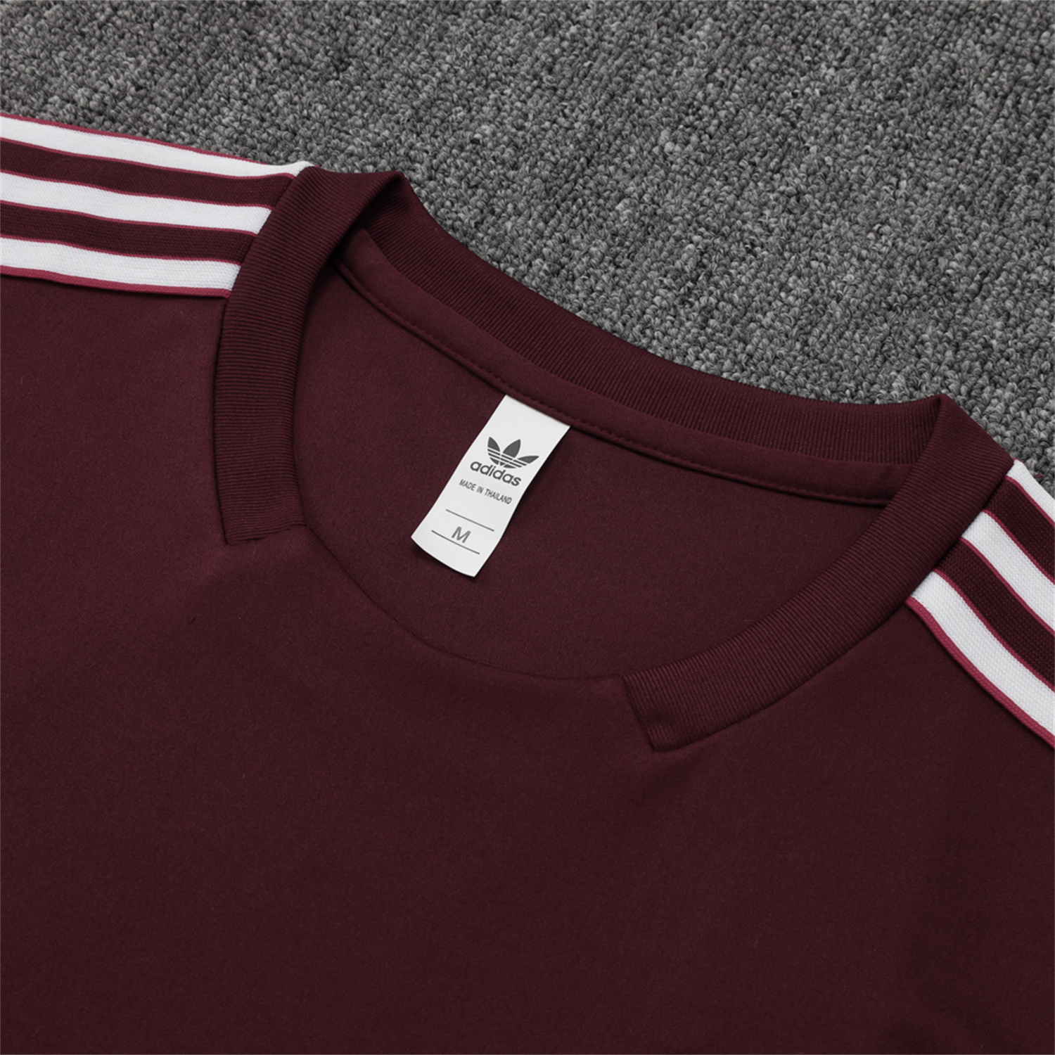 UltraTrikot-Bayern Munich 25-26 Throwback Trefoil Vest Training Set - Deep Red