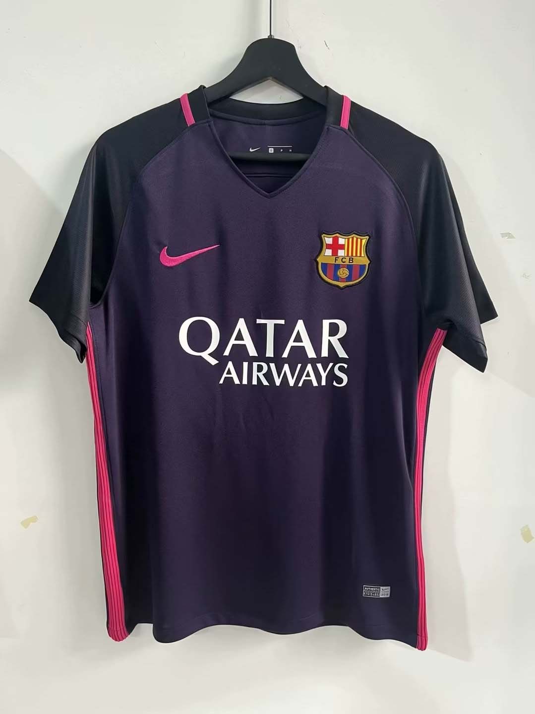 2016/2017 Retro Barcelona Away Football Shirt 1:1 Thai Quality:football jersey mysite: unitedjerseyfootball 邓江浪:football